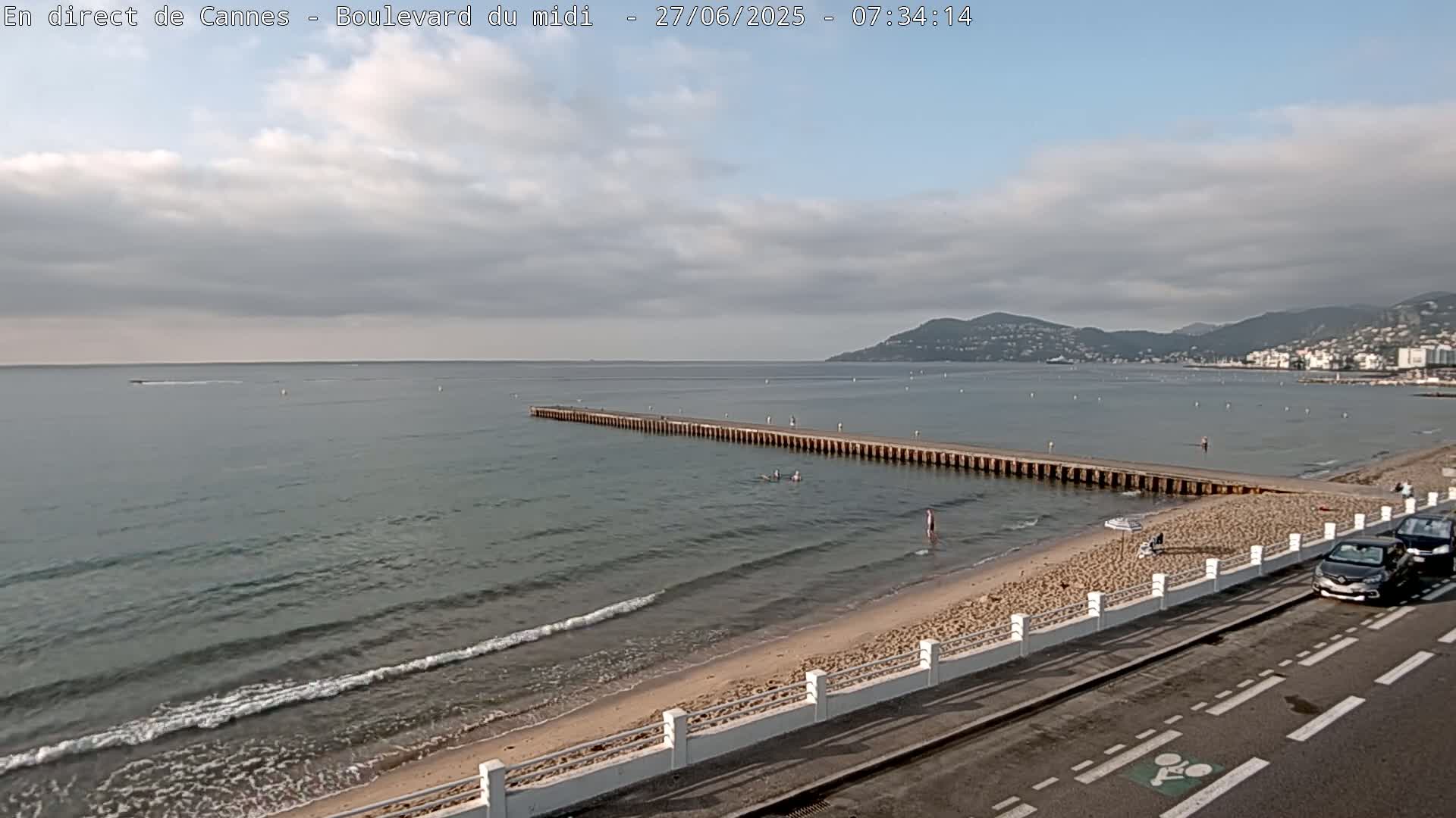 Cannes, Boulevard du Midi Louise Moreau Live Cam - Alpes Maritimes, Provence-Alpes-Côte d'Azur, France