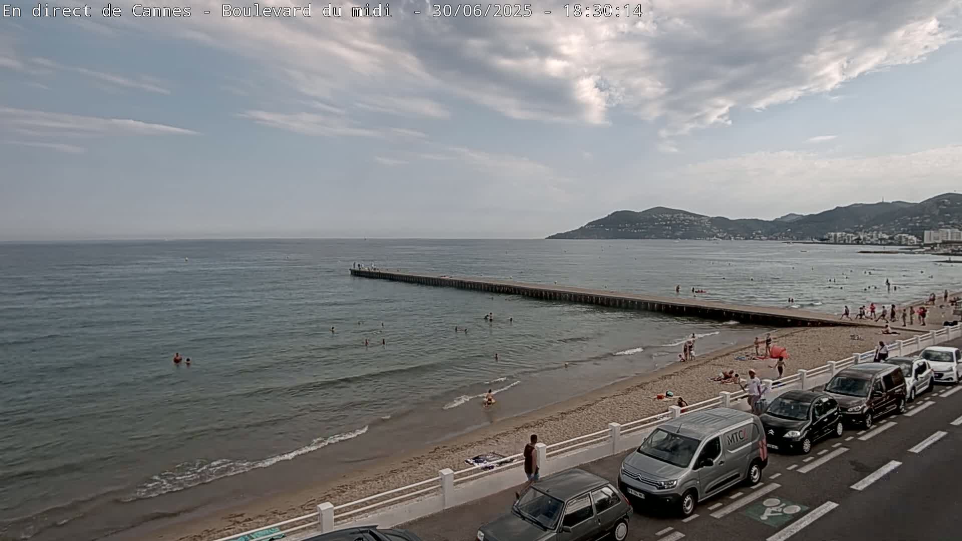 Cannes, Boulevard du Midi Louise Moreau Live Cam - Alpes Maritimes, Provence-Alpes-Côte d'Azur, France