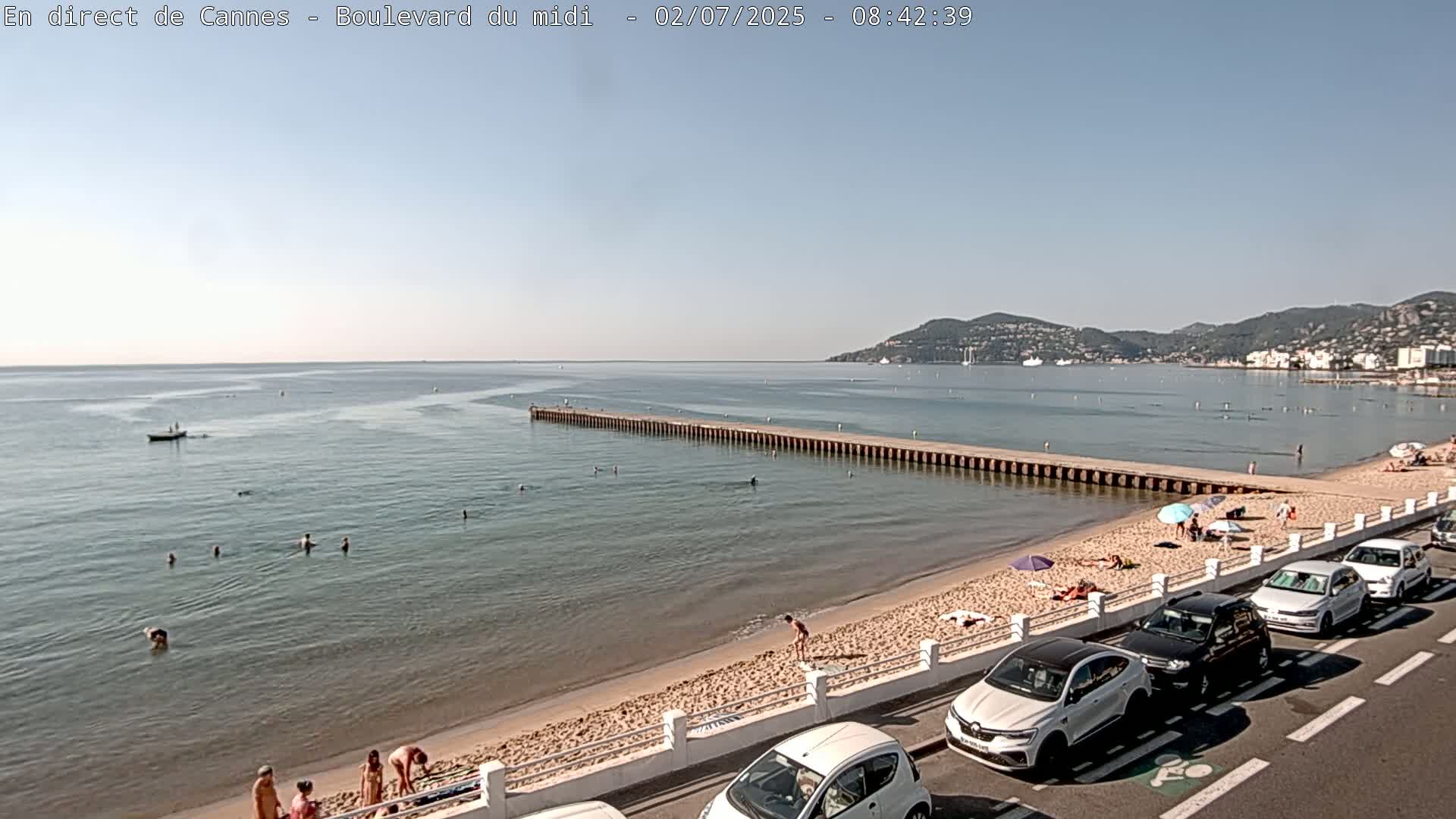 Cannes, Boulevard du Midi Louise Moreau Live Cam - Alpes Maritimes, Provence-Alpes-Côte d'Azur, France