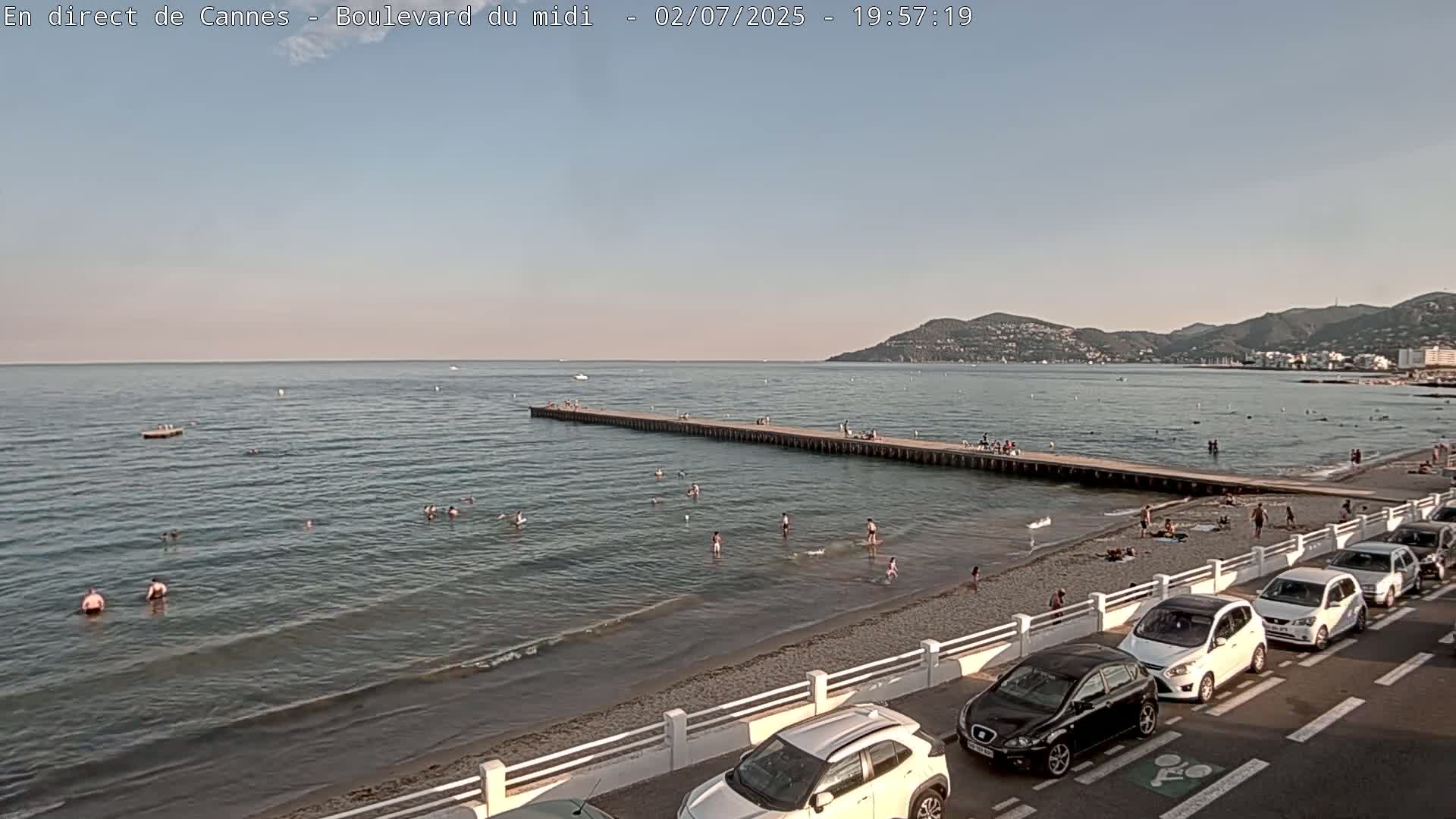 Cannes, Boulevard du Midi Louise Moreau Live Cam - Alpes Maritimes, Provence-Alpes-Côte d'Azur, France