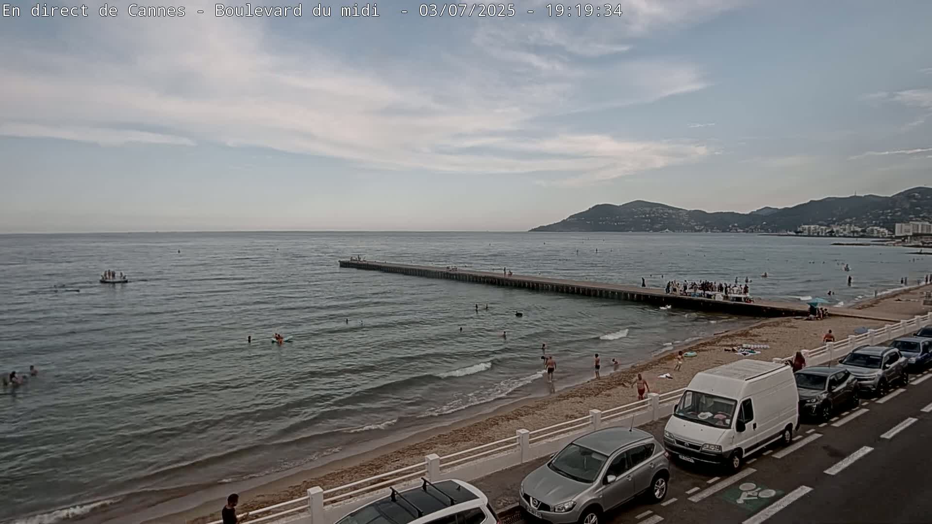 Cannes, Boulevard du Midi Louise Moreau Live Cam - Alpes Maritimes, Provence-Alpes-Côte d'Azur, France