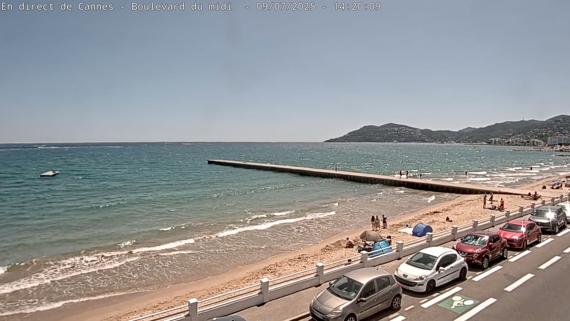 Cannes, Boulevard du Midi Louise Moreau Live Cam - Alpes Maritimes, Provence-Alpes-Côte d'Azur, France