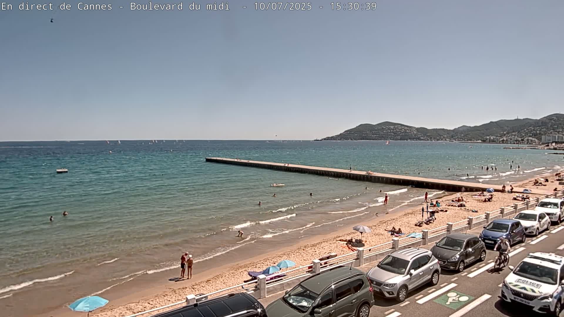 Cannes, Boulevard du Midi Louise Moreau Live Cam - Alpes Maritimes, Provence-Alpes-Côte d'Azur, France