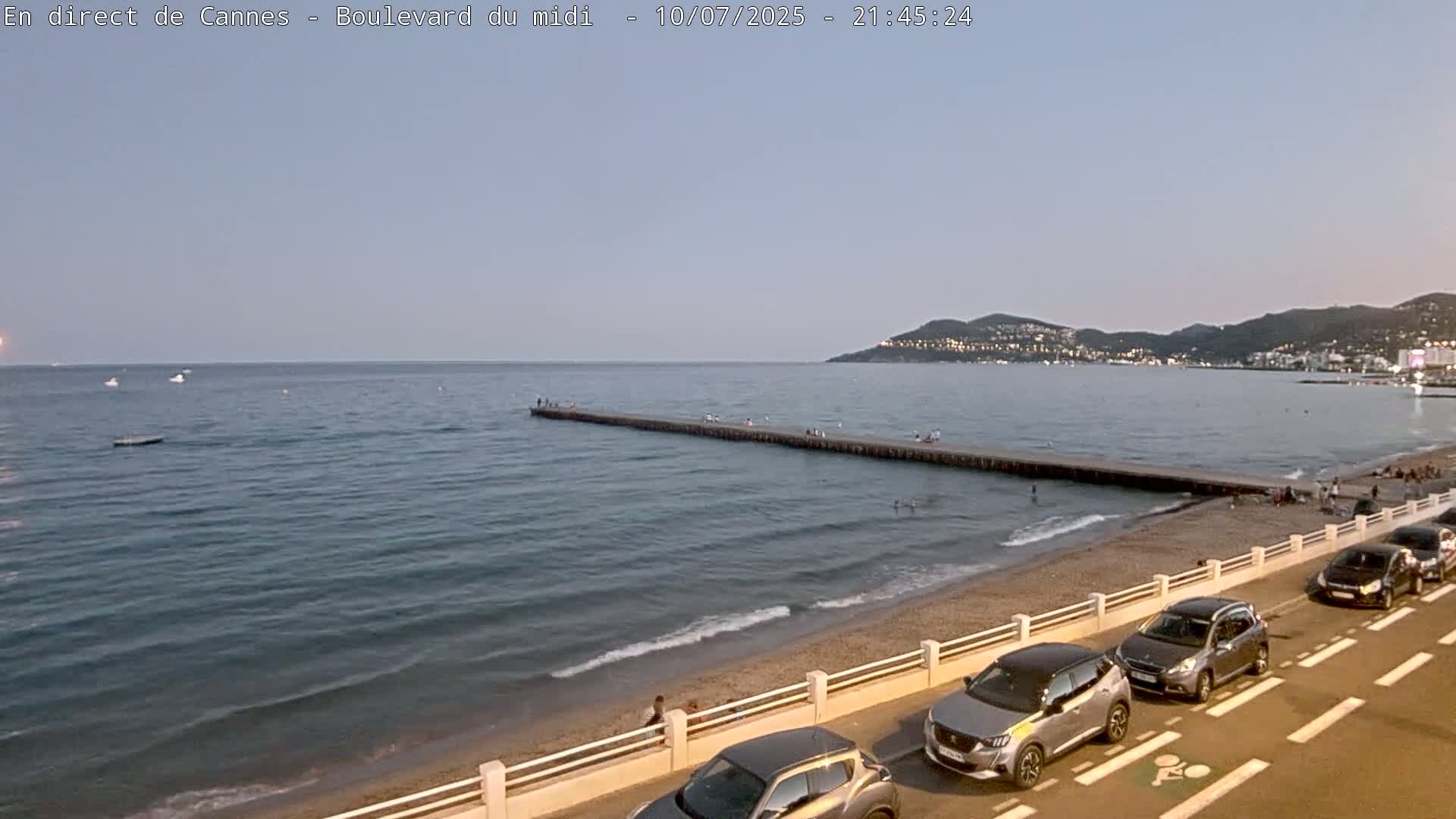 Cannes, Boulevard du Midi Louise Moreau Live Cam - Alpes Maritimes, Provence-Alpes-Côte d'Azur, France