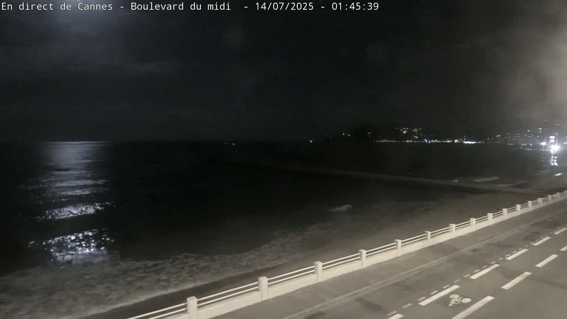 Cannes, Boulevard du Midi Louise Moreau Live Cam - Alpes Maritimes, Provence-Alpes-Côte d'Azur, France