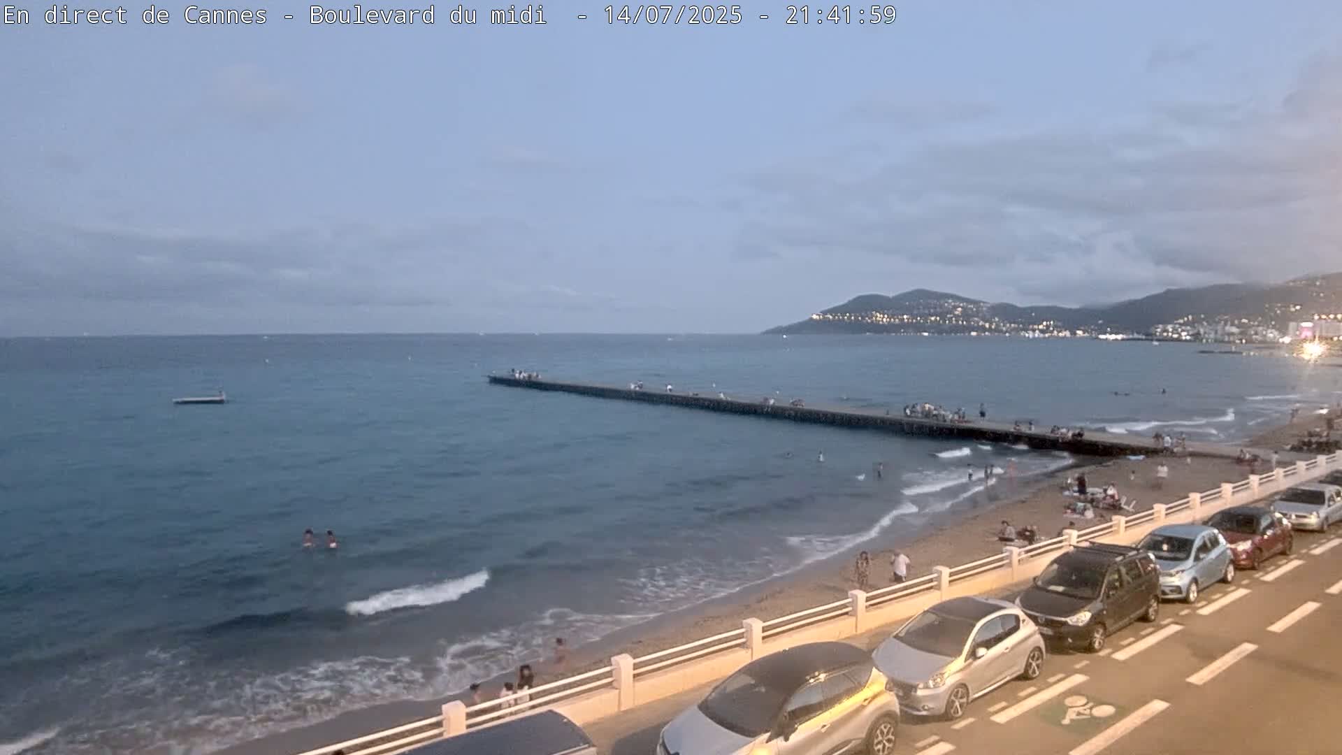 Cannes, Boulevard du Midi Louise Moreau Live Cam - Alpes Maritimes, Provence-Alpes-Côte d'Azur, France