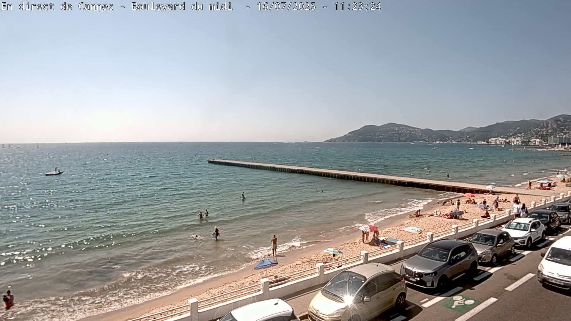 Cannes, Boulevard du Midi Louise Moreau Live Cam - Alpes Maritimes, Provence-Alpes-Côte d'Azur, France