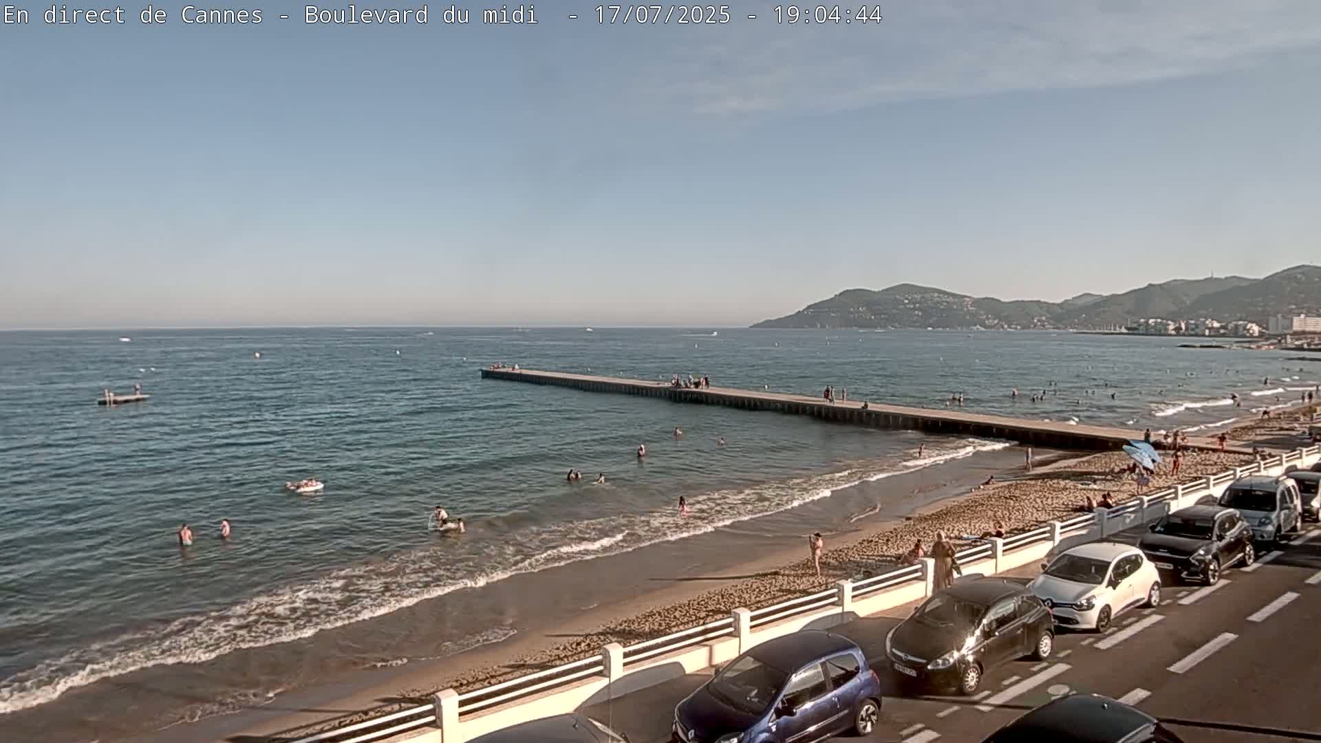 Cannes, Boulevard du Midi Louise Moreau Live Cam - Alpes Maritimes, Provence-Alpes-Côte d'Azur, France