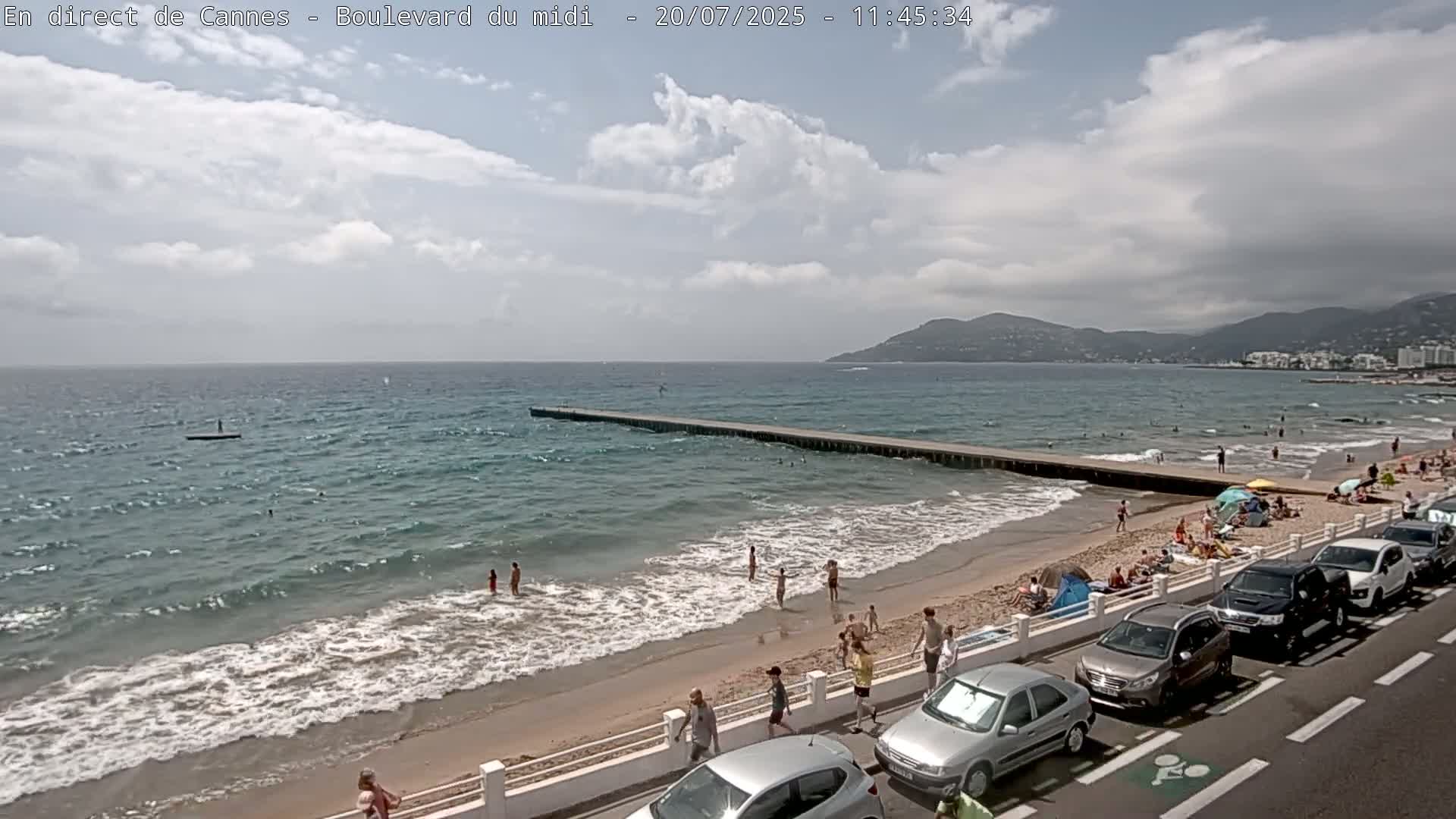 Cannes, Boulevard du Midi Louise Moreau Live Cam - Alpes Maritimes, Provence-Alpes-Côte d'Azur, France