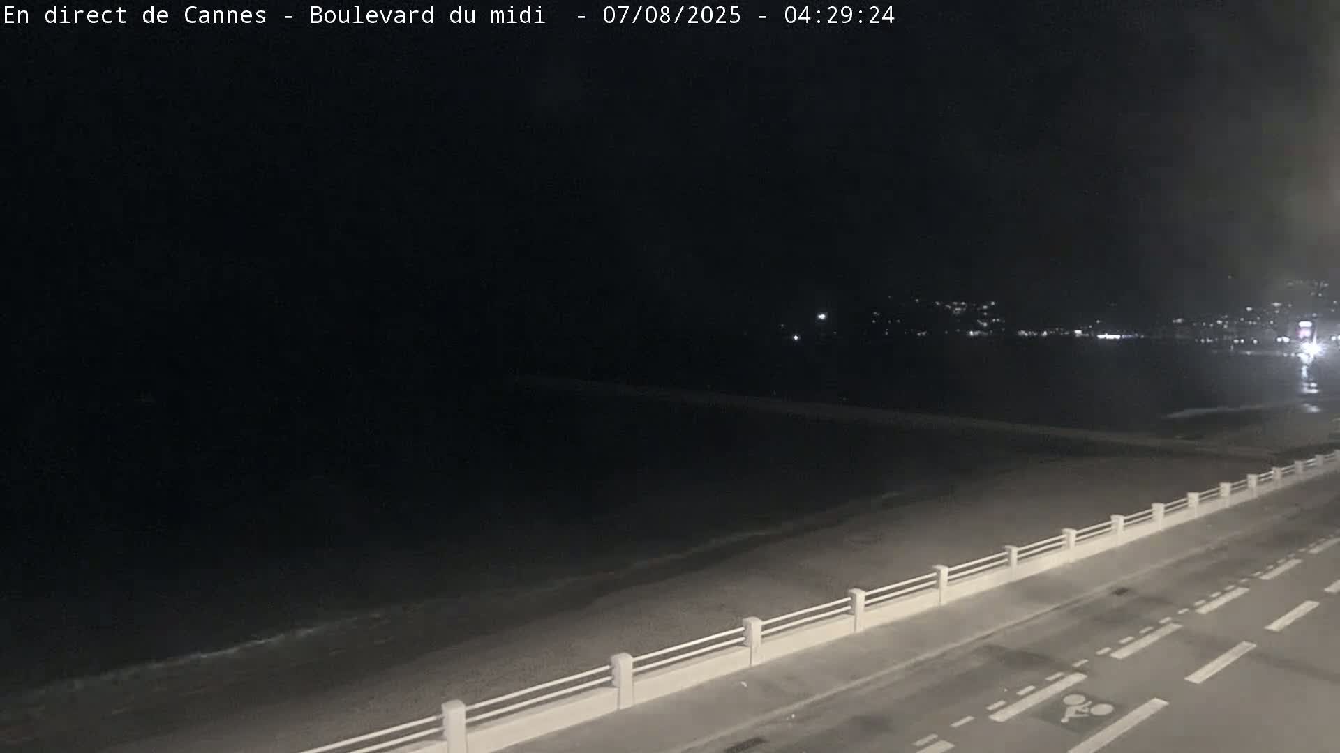 Cannes, Boulevard du Midi Louise Moreau Live Cam - Alpes Maritimes, Provence-Alpes-Côte d'Azur, France