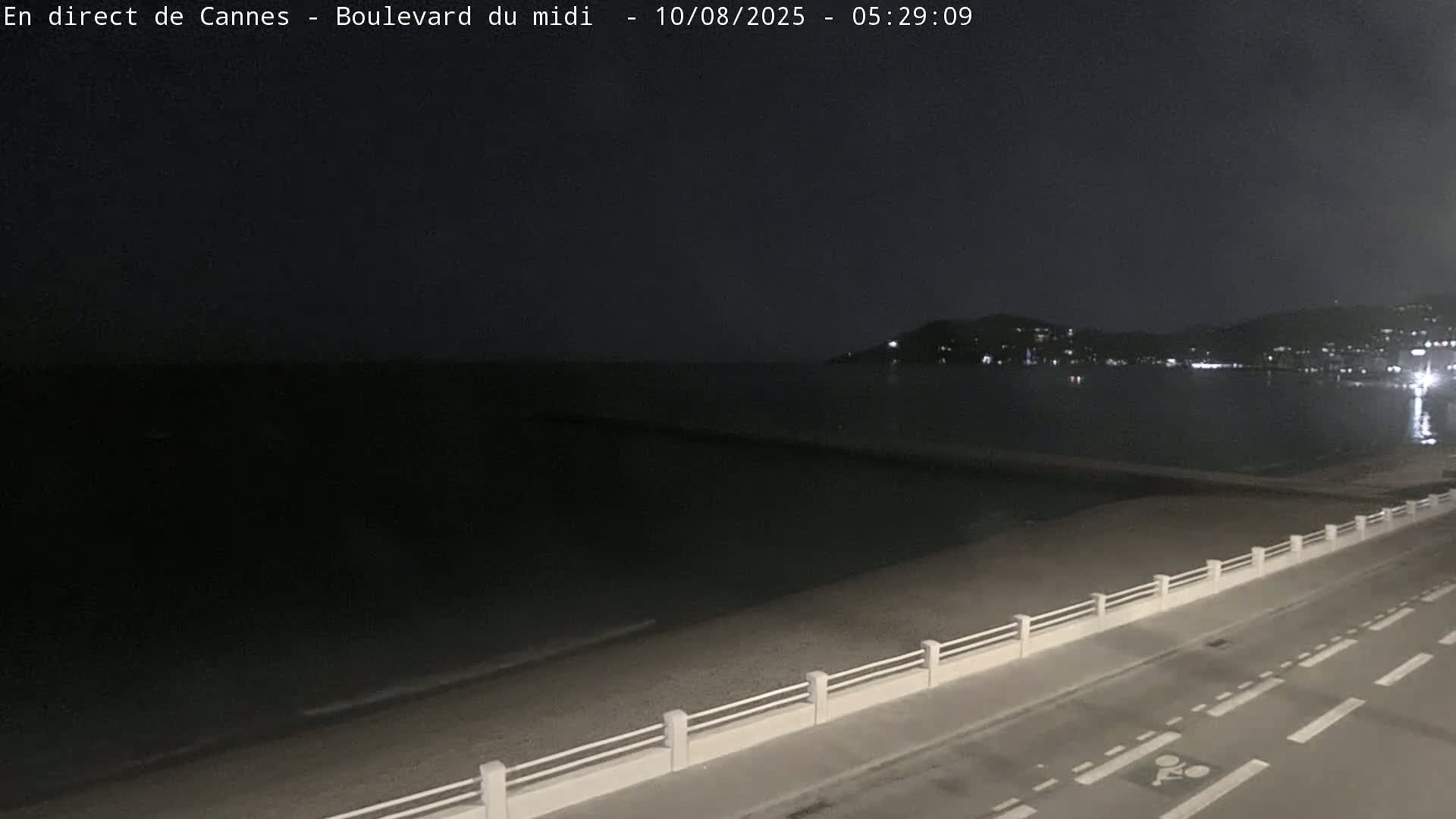 Cannes, Boulevard du Midi Louise Moreau Live Cam - Alpes Maritimes, Provence-Alpes-Côte d'Azur, France