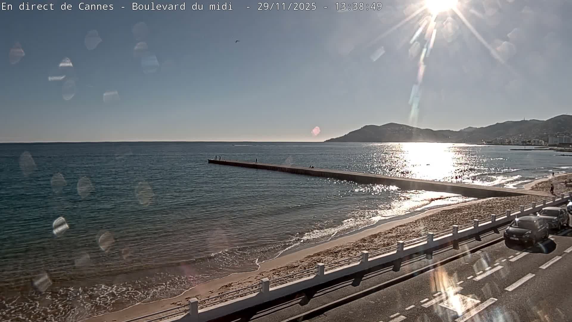 Cannes, Boulevard du Midi Louise Moreau Live Cam - Alpes Maritimes, Provence-Alpes-Côte d'Azur, France