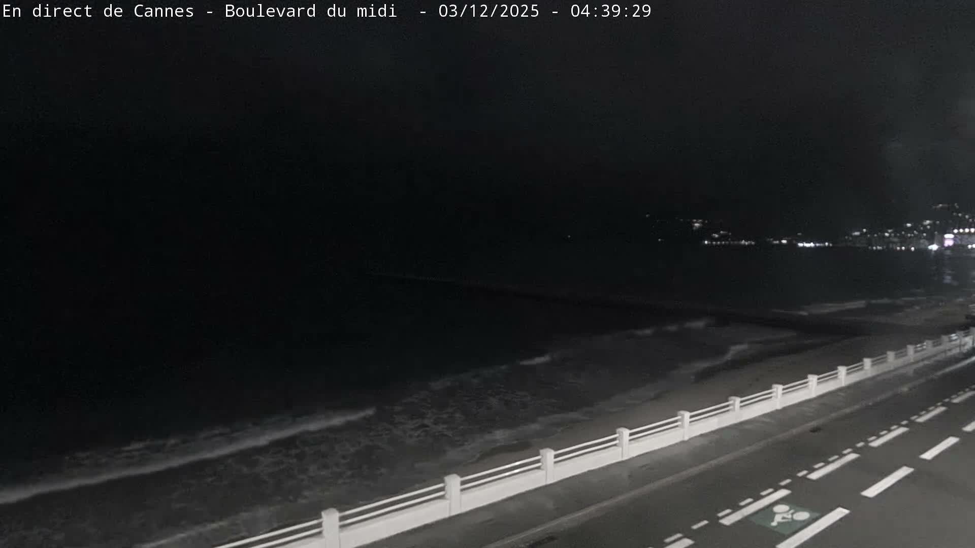 Cannes, Boulevard du Midi Louise Moreau Live Cam - Alpes Maritimes, Provence-Alpes-Côte d'Azur, France