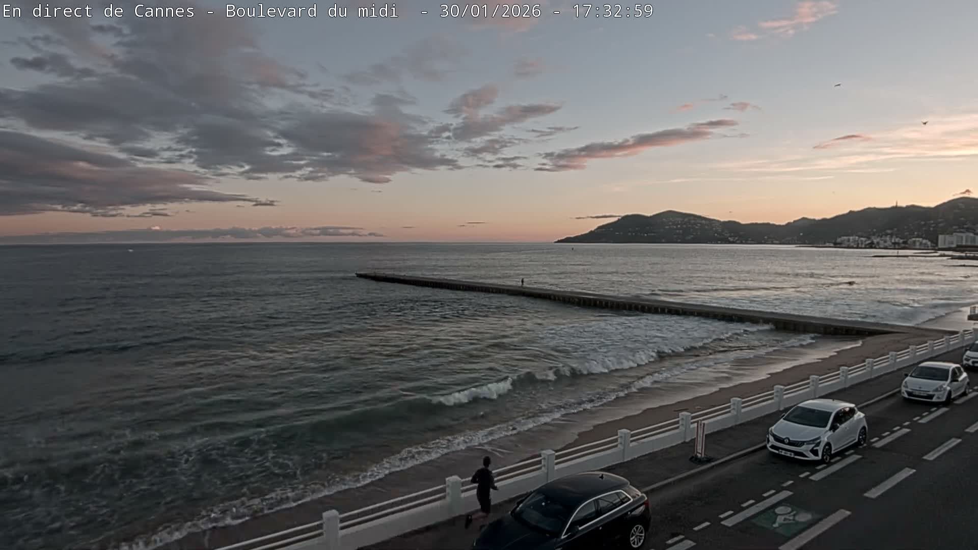 Cannes, Boulevard du Midi Louise Moreau Live Cam - Alpes Maritimes, Provence-Alpes-Côte d'Azur, France