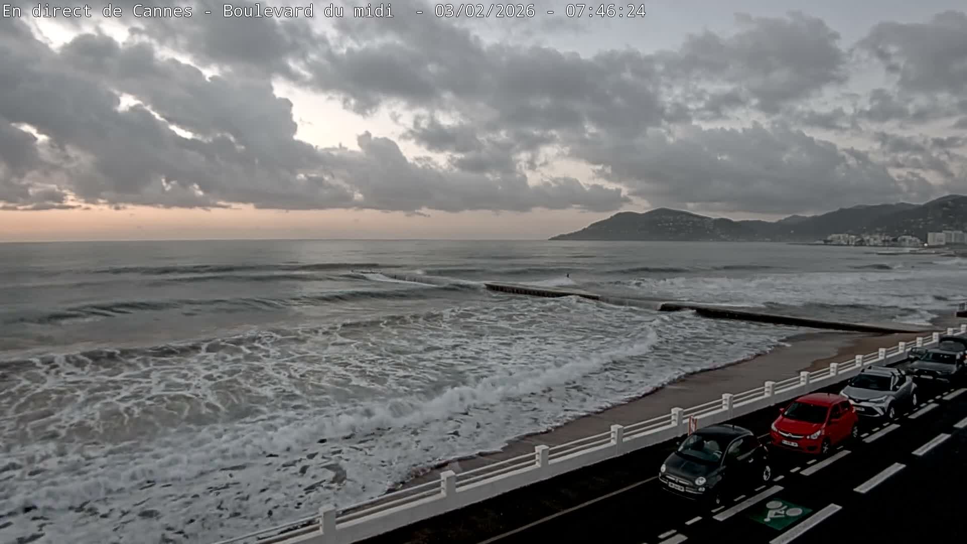 Cannes, Boulevard du Midi Louise Moreau Live Cam - Alpes Maritimes, Provence-Alpes-Côte d'Azur, France
