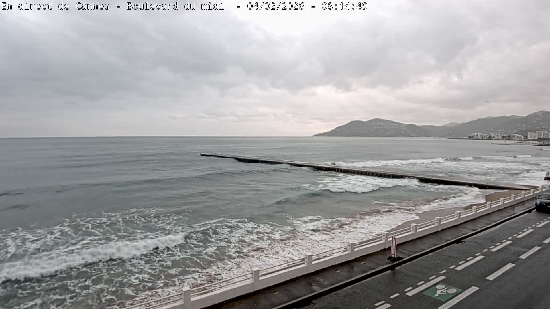 Cannes, Boulevard du Midi Louise Moreau Live Cam - Alpes Maritimes, Provence-Alpes-Côte d'Azur, France