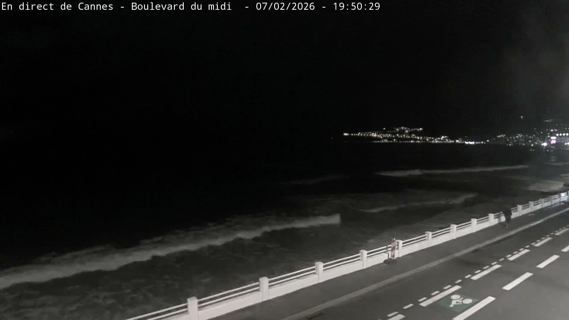 Cannes, Boulevard du Midi Louise Moreau Live Cam - Alpes Maritimes, Provence-Alpes-Côte d'Azur, France