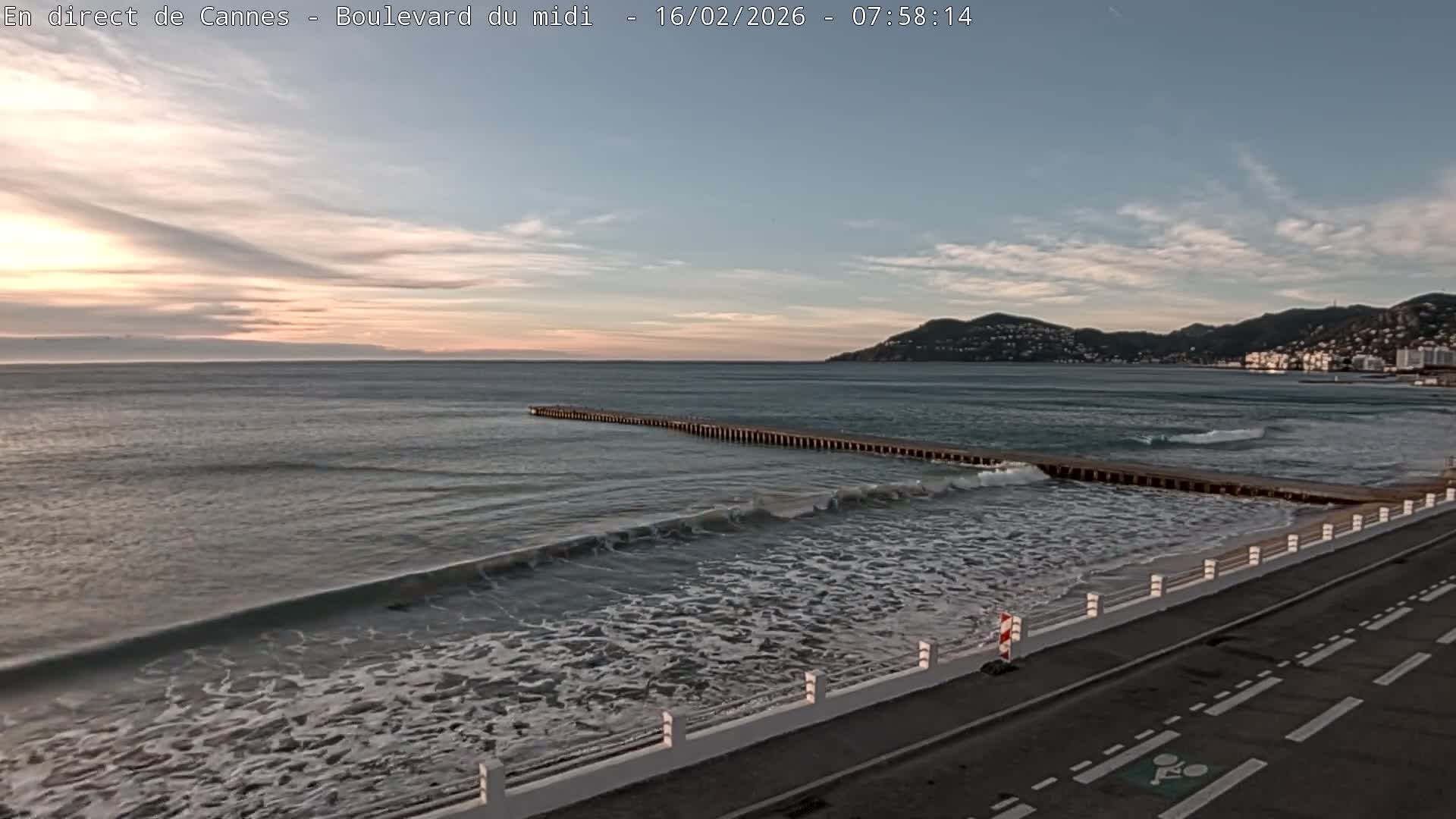 Cannes, Boulevard du Midi Louise Moreau Live Cam - Alpes Maritimes, Provence-Alpes-Côte d'Azur, France