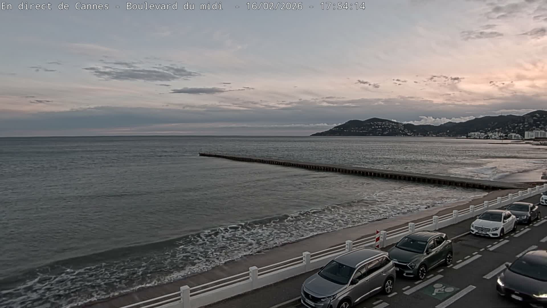 Cannes, Boulevard du Midi Louise Moreau Live Cam - Alpes Maritimes, Provence-Alpes-Côte d'Azur, France