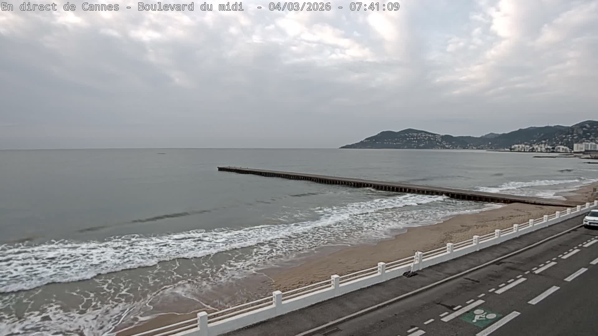 Cannes, Boulevard du Midi Louise Moreau Live Cam - Alpes Maritimes, Provence-Alpes-Côte d'Azur, France