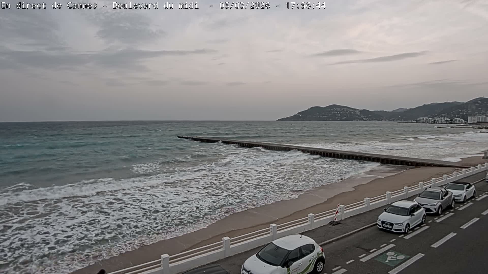 Cannes, Boulevard du Midi Louise Moreau Live Cam - Alpes Maritimes, Provence-Alpes-Côte d'Azur, France