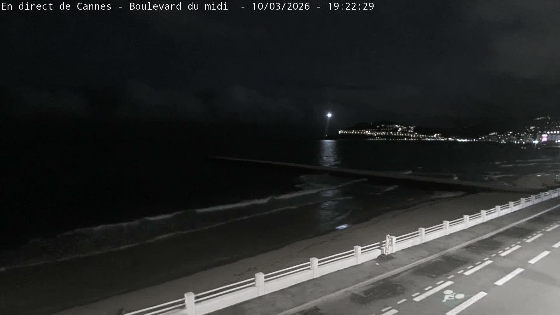 Cannes, Boulevard du Midi Louise Moreau Live Cam - Alpes Maritimes, Provence-Alpes-Côte d'Azur, France