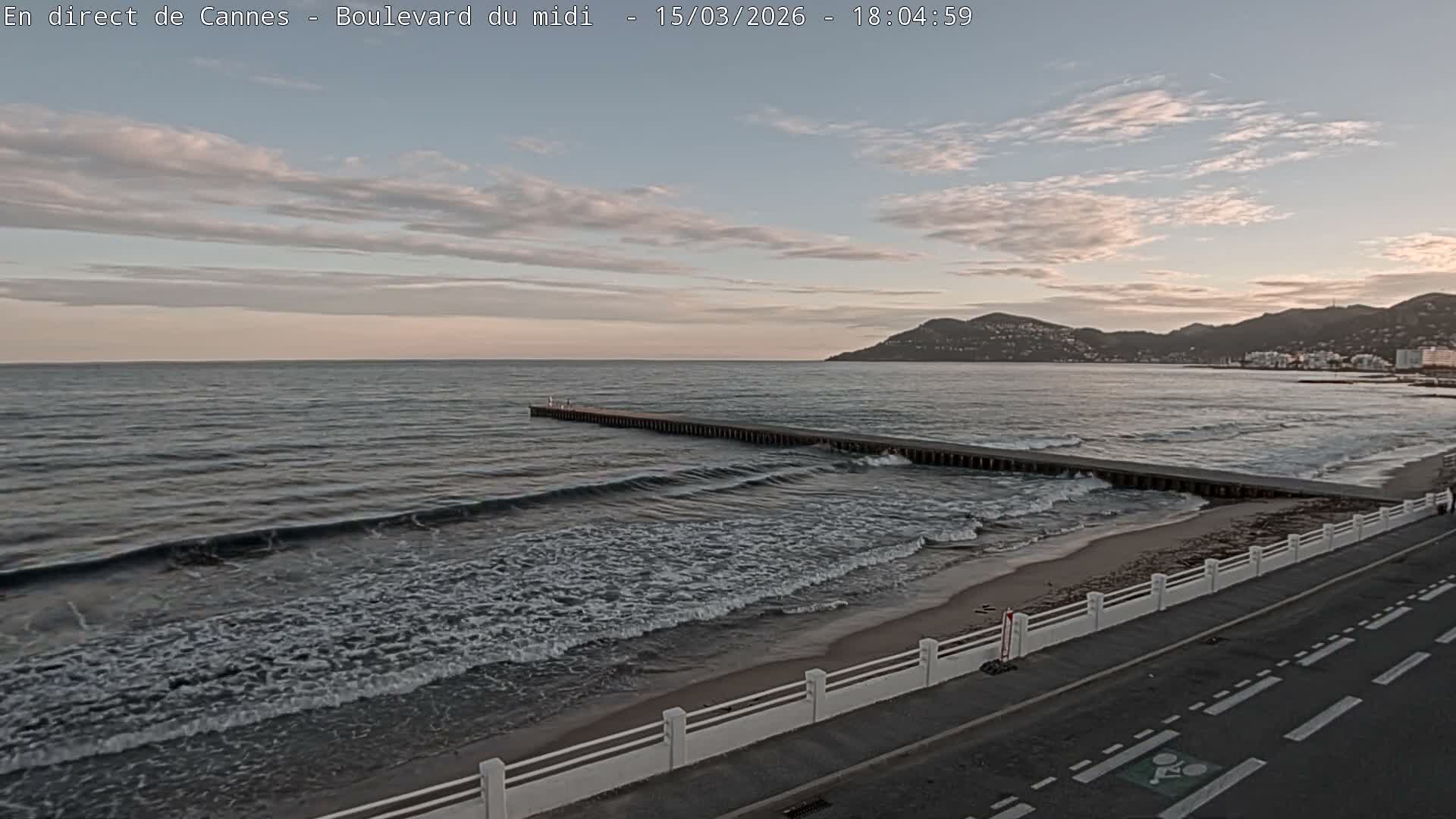 Cannes, Boulevard du Midi Louise Moreau Live Cam - Alpes Maritimes, Provence-Alpes-Côte d'Azur, France