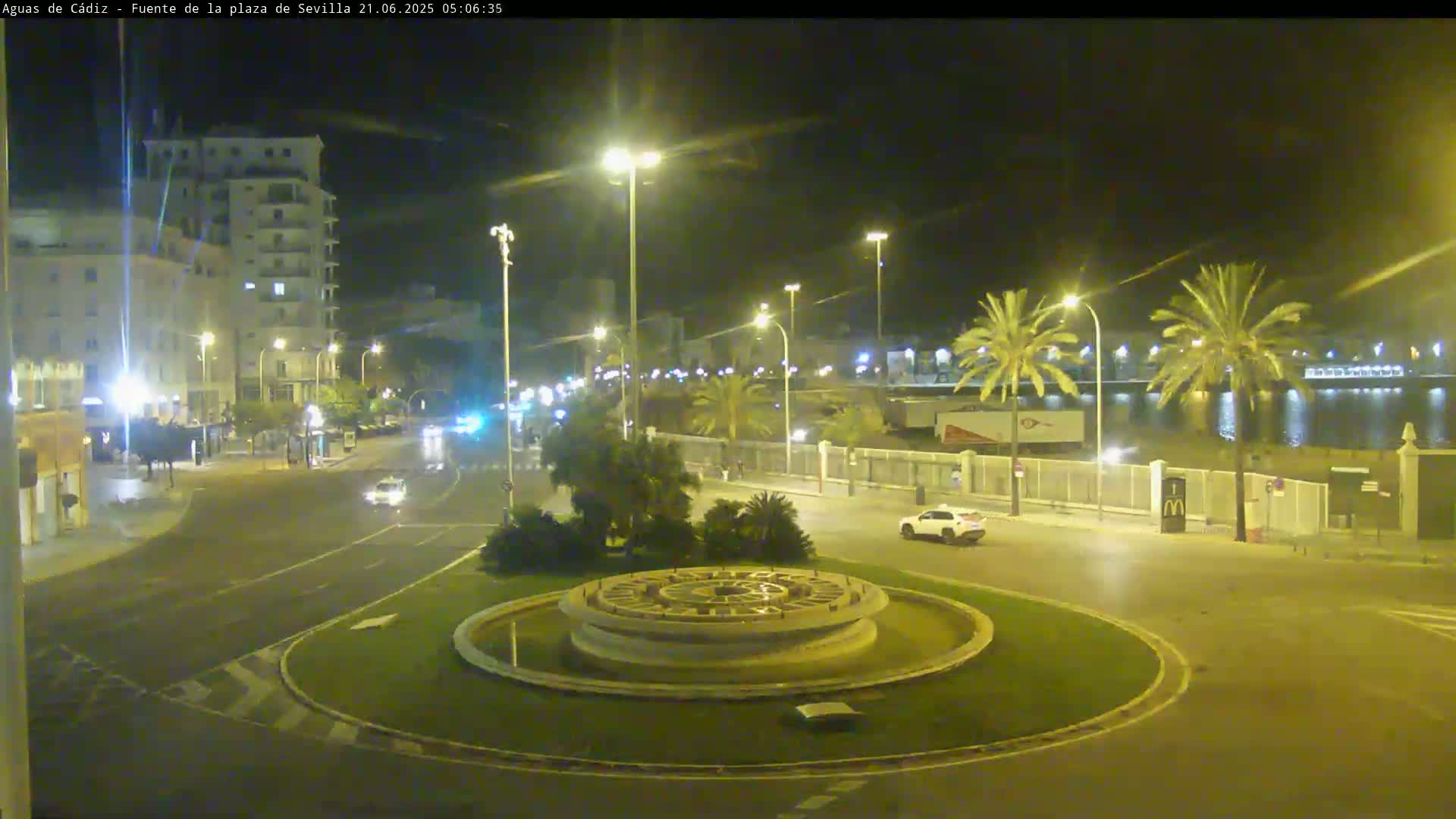 Cadiz, Plaza de Sevilla Fountain  Live Cam -  Cadiz, Andulucia, Spain