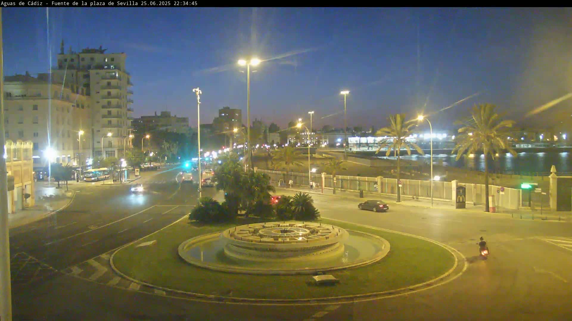 Cadiz, Plaza de Sevilla Fountain  Live Cam -  Cadiz, Andulucia, Spain