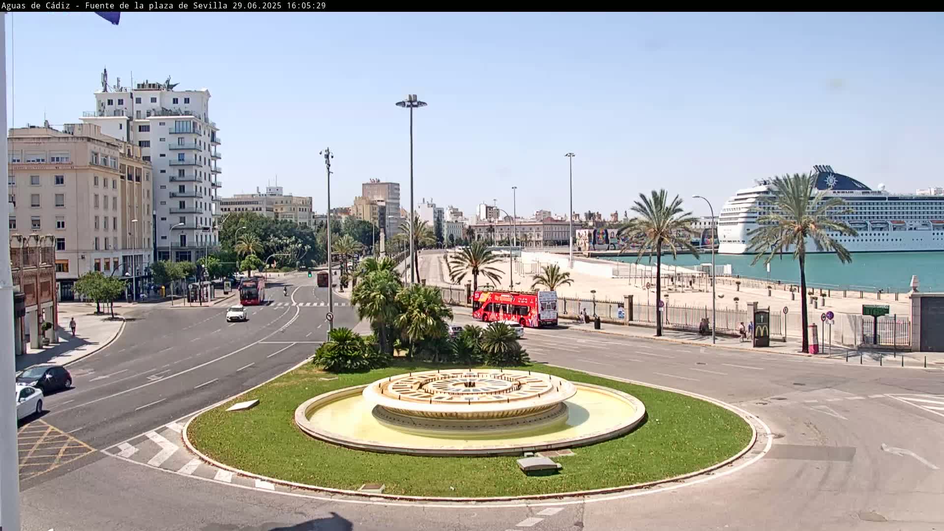 Cadiz, Plaza de Sevilla Fountain  Live Cam -  Cadiz, Andulucia, Spain