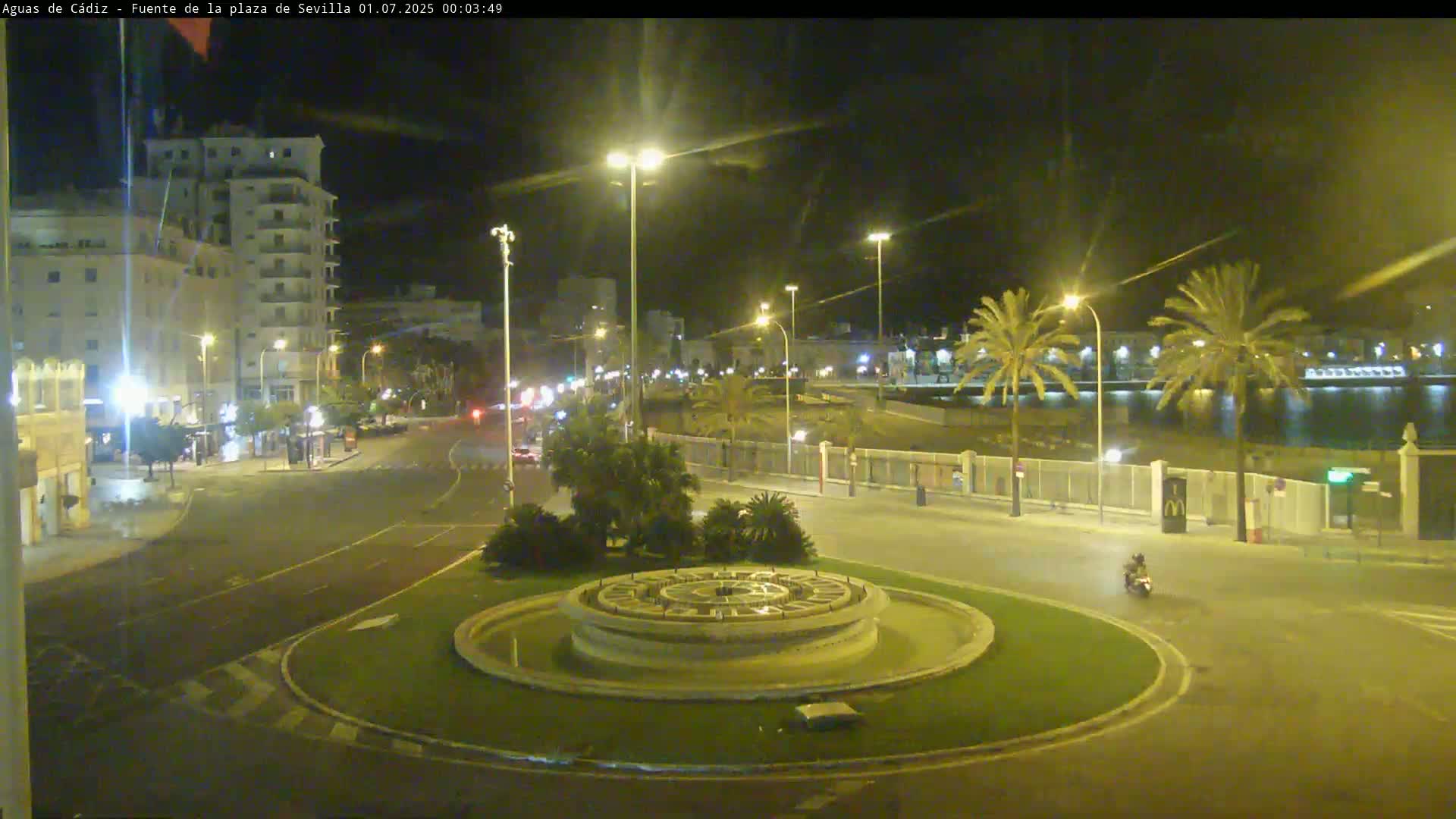 Cadiz, Plaza de Sevilla Fountain  Live Cam -  Cadiz, Andulucia, Spain