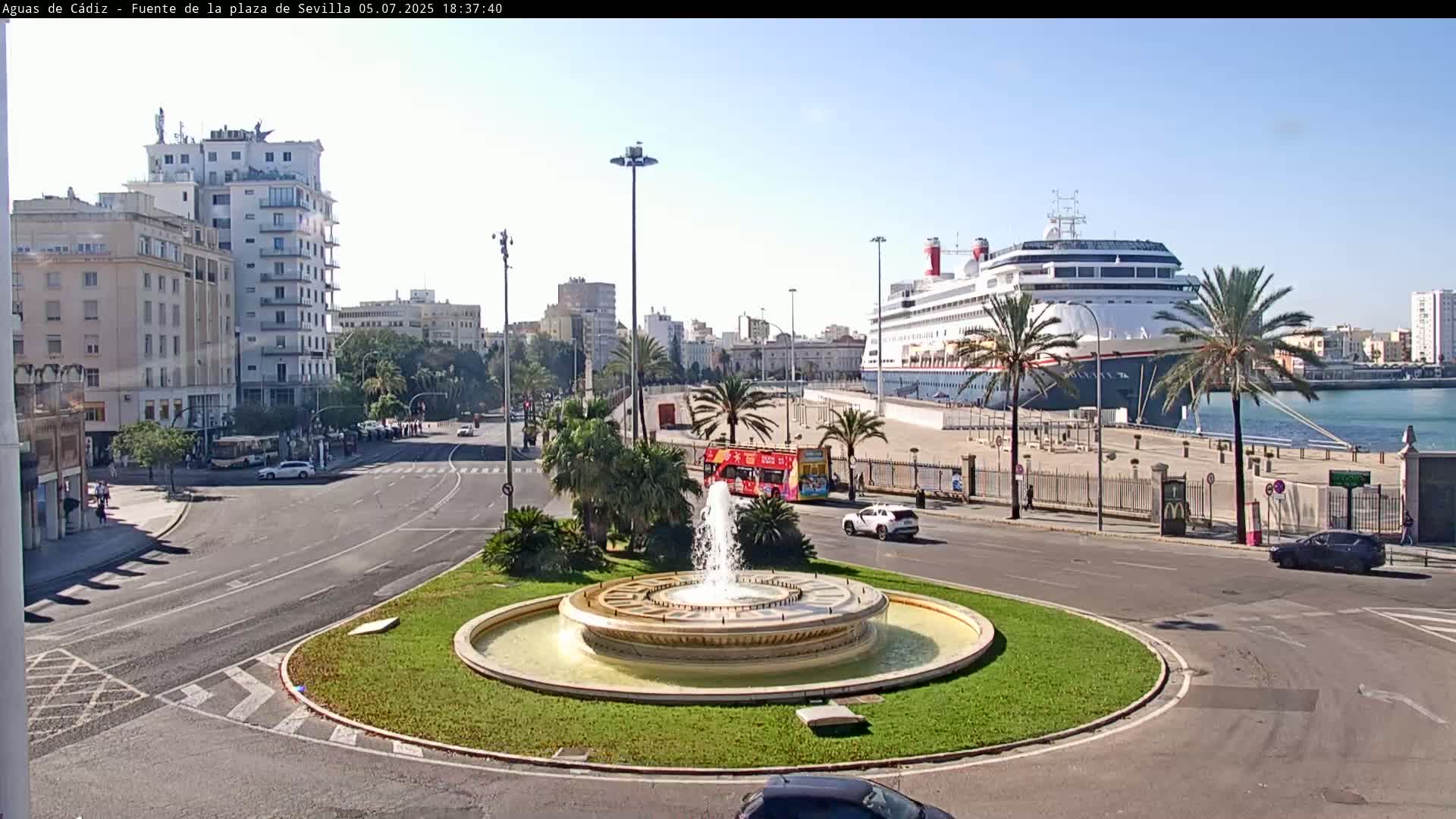 Cadiz, Plaza de Sevilla Fountain  Live Cam -  Cadiz, Andulucia, Spain