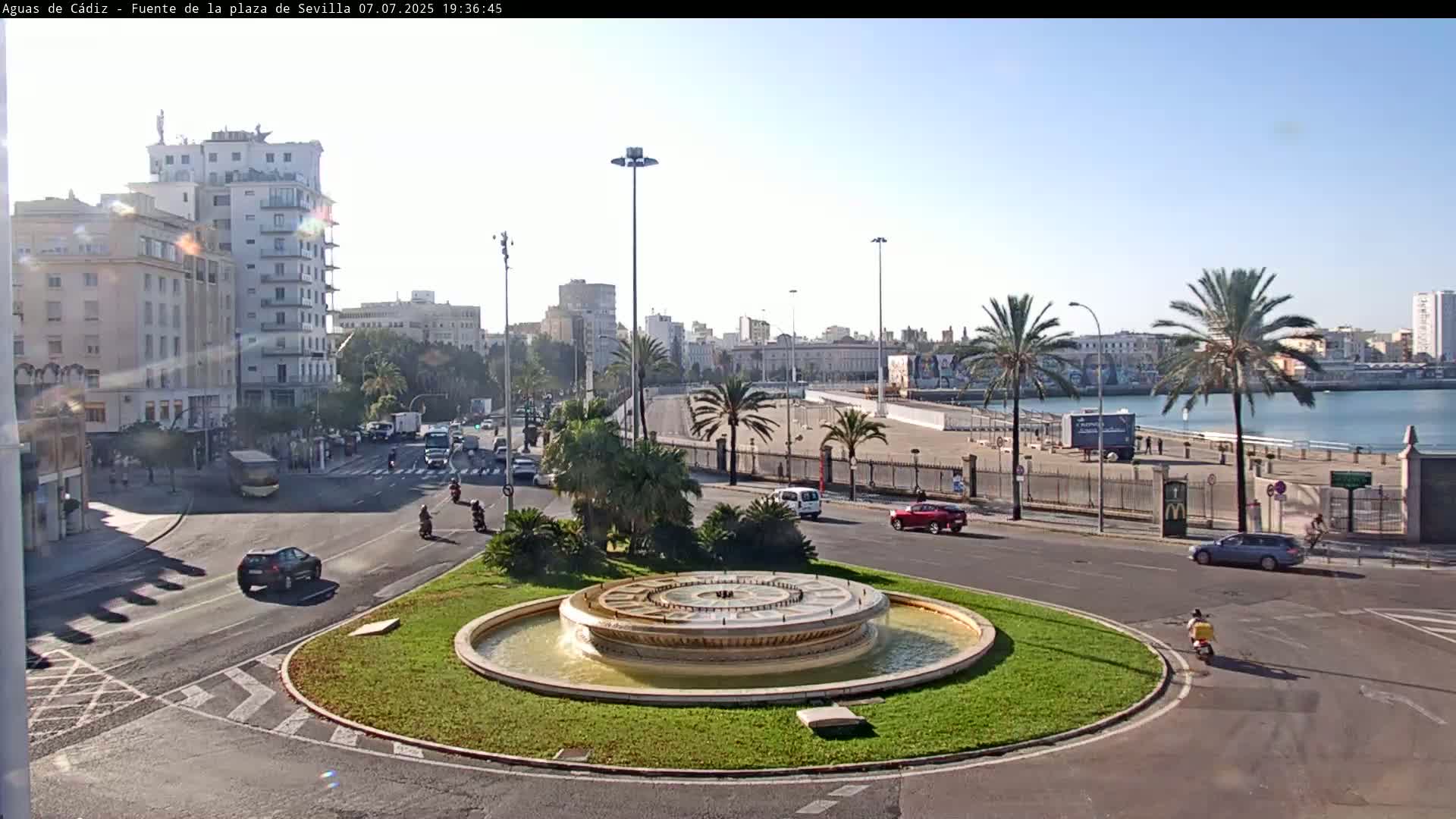 Cadiz, Plaza de Sevilla Fountain  Live Cam -  Cadiz, Andulucia, Spain