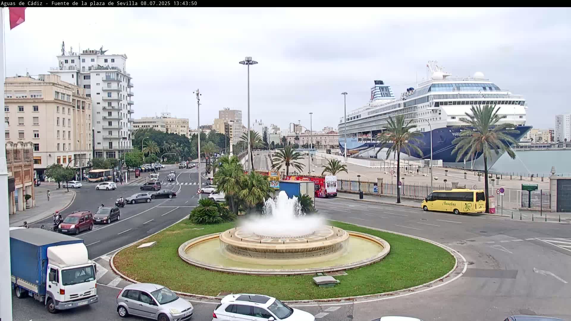 Cadiz, Plaza de Sevilla Fountain  Live Cam -  Cadiz, Andulucia, Spain