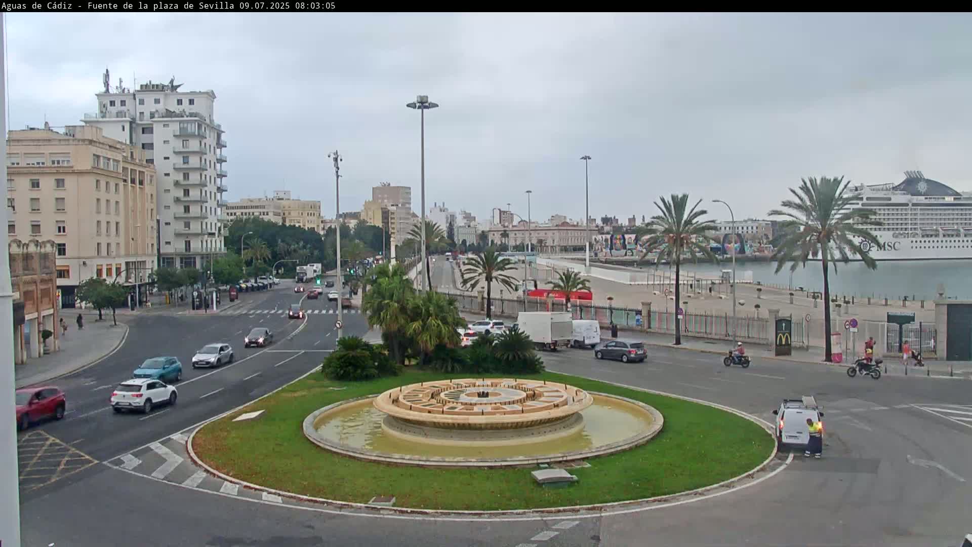 Cadiz, Plaza de Sevilla Fountain  Live Cam -  Cadiz, Andulucia, Spain
