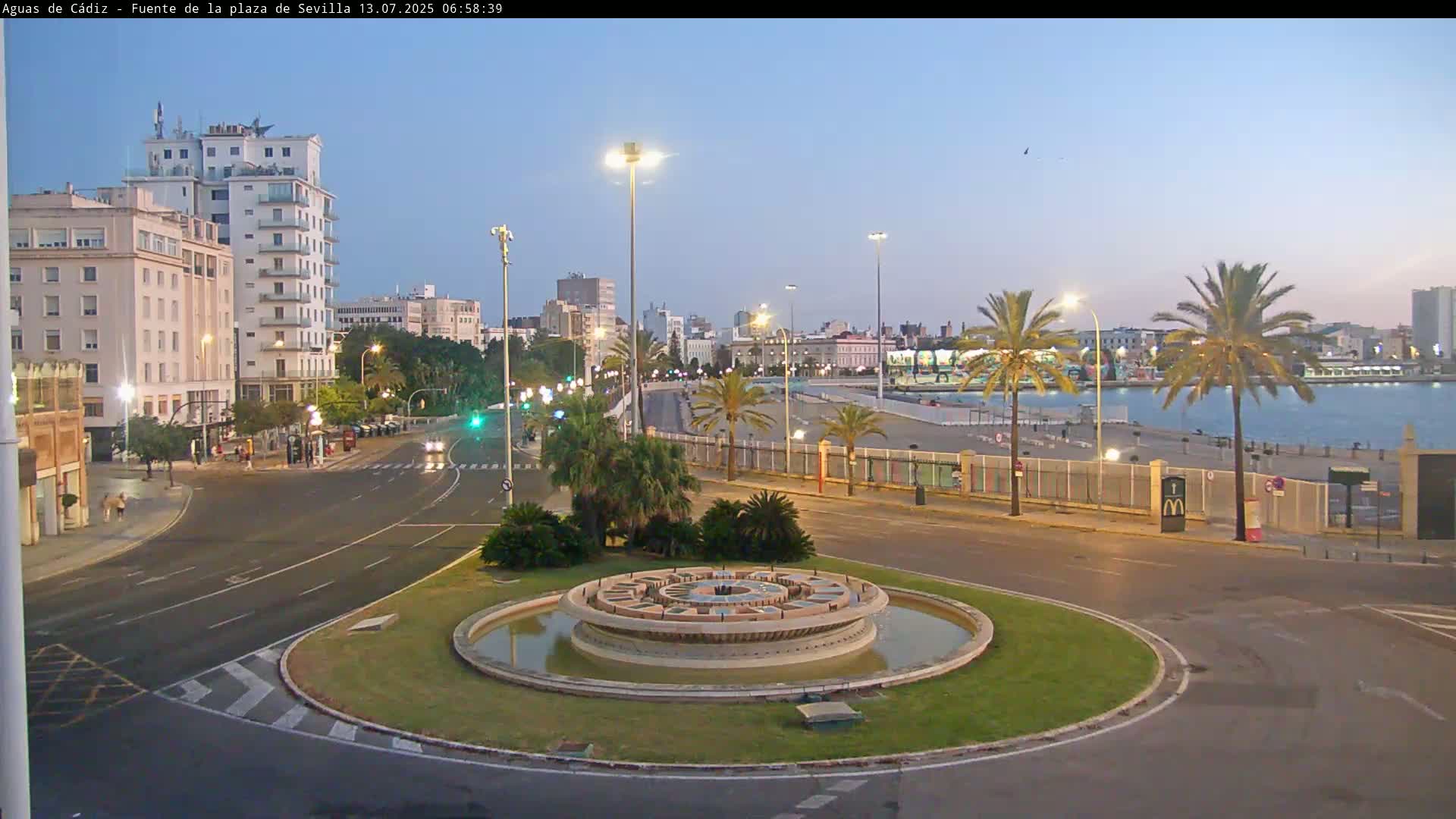 Cadiz, Plaza de Sevilla Fountain  Live Cam -  Cadiz, Andulucia, Spain