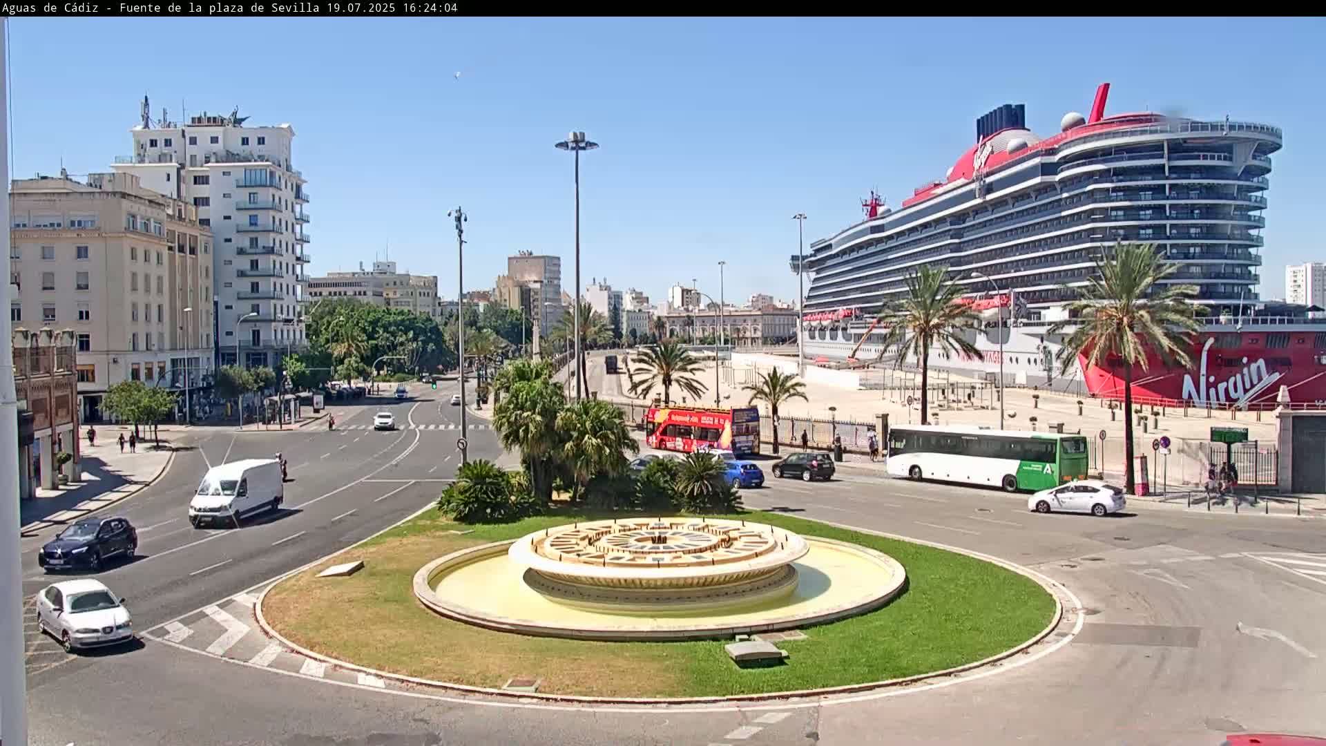 Cadiz, Plaza de Sevilla Fountain  Live Cam -  Cadiz, Andulucia, Spain