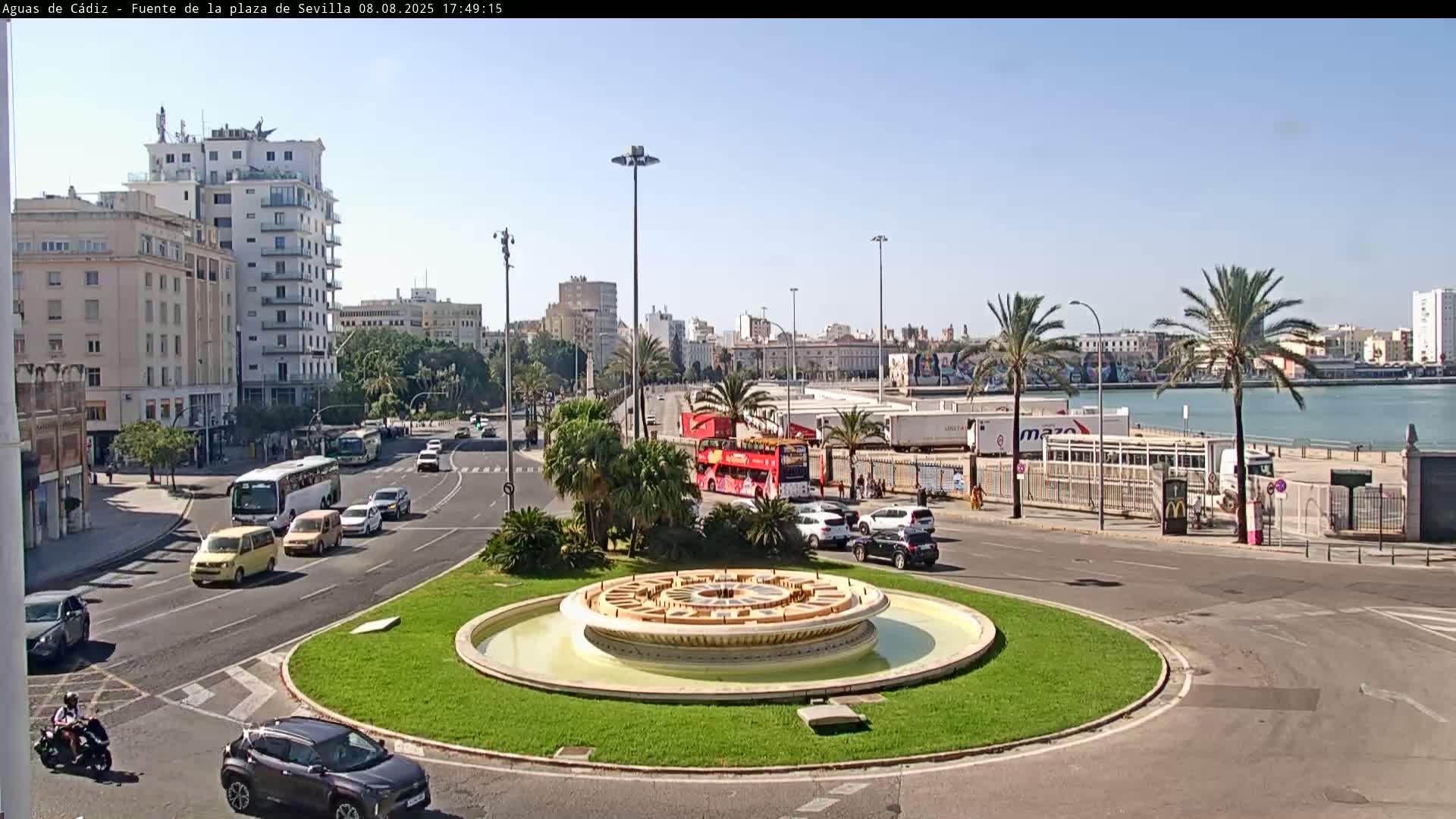 Cadiz, Plaza de Sevilla Fountain  Live Cam -  Cadiz, Andulucia, Spain