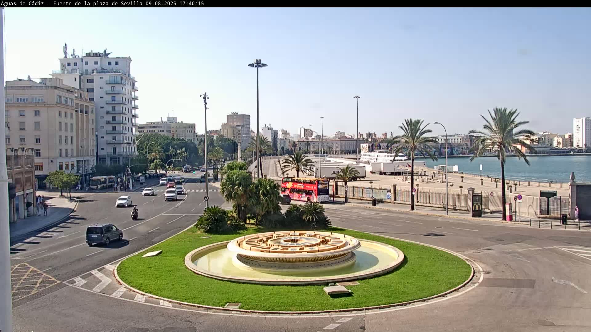 Cadiz, Plaza de Sevilla Fountain  Live Cam -  Cadiz, Andulucia, Spain
