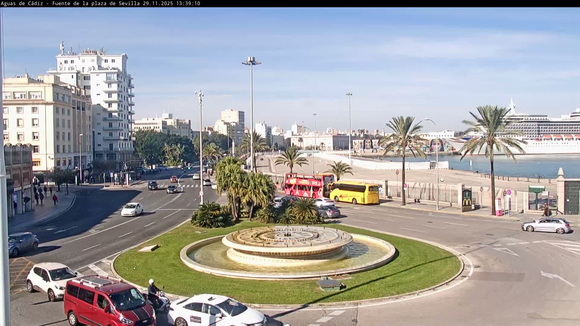 Cadiz, Plaza de Sevilla Fountain  Live Cam -  Cadiz, Andulucia, Spain