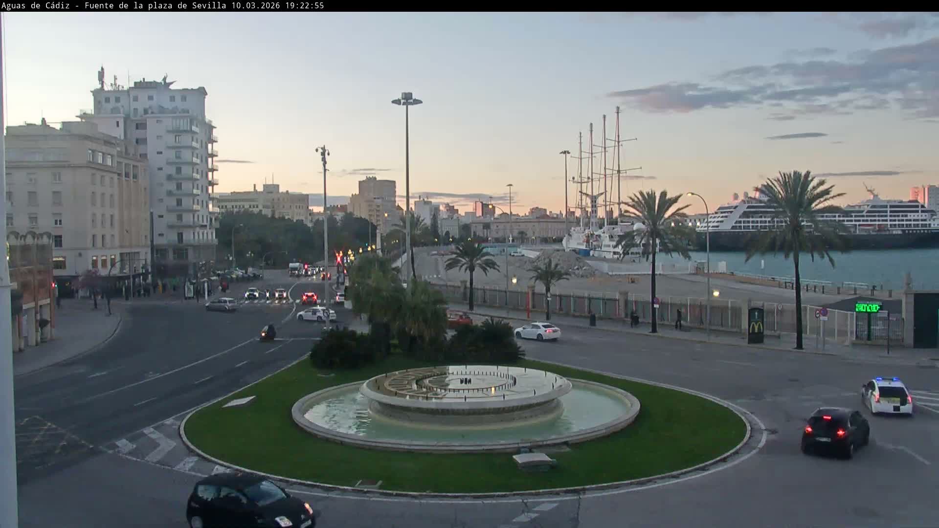 Cadiz, Plaza de Sevilla Fountain  Live Cam -  Cadiz, Andulucia, Spain