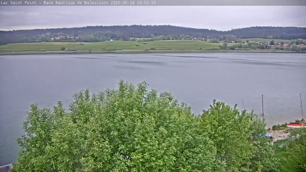 Malbuisson, Lac Saint Point Lake from Base Nautique de Malbuisson Nautical Base Live Cam -  Pontarlier, Doubs, Bourgogne-Franche-Comté, France