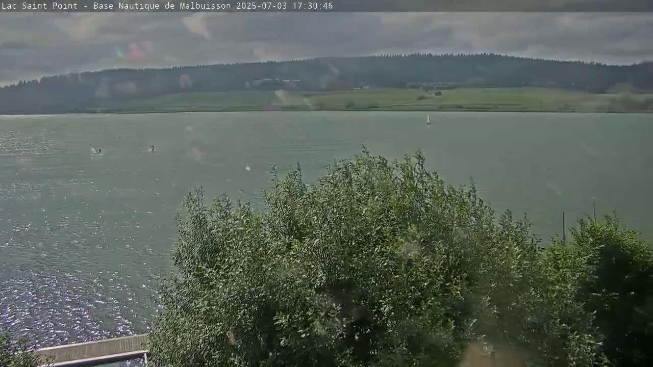 Malbuisson, Lac Saint Point Lake from Base Nautique de Malbuisson Nautical Base Live Cam -  Pontarlier, Doubs, Bourgogne-Franche-Comté, France