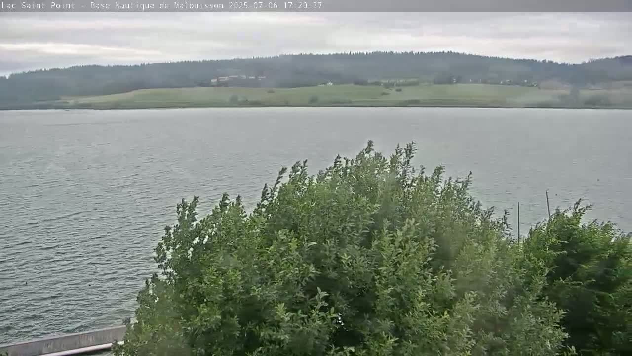 Malbuisson, Lac Saint Point Lake from Base Nautique de Malbuisson Nautical Base Live Cam -  Pontarlier, Doubs, Bourgogne-Franche-Comté, France