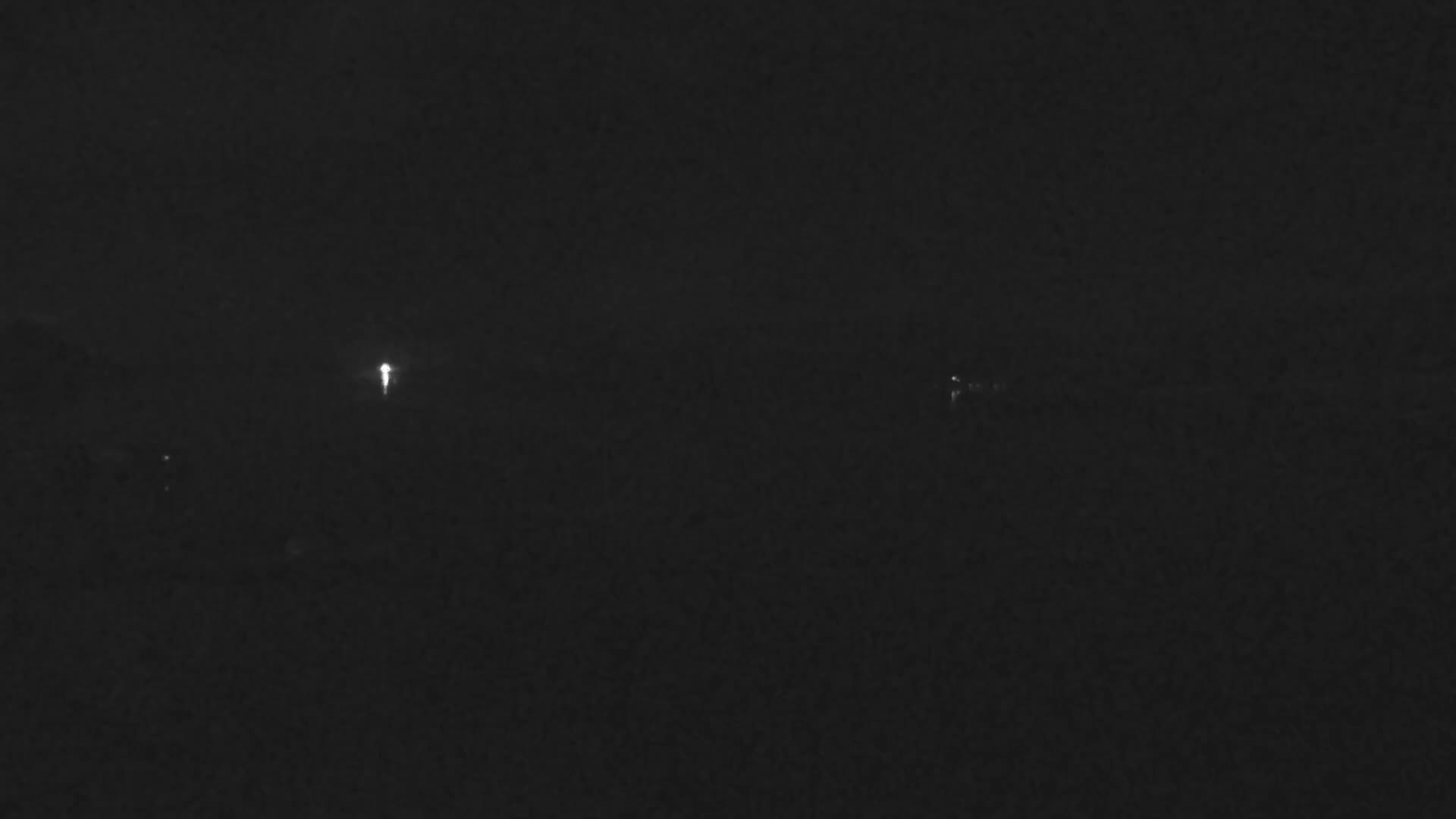 Malbuisson, Lac Saint Point Lake from Base Nautique de Malbuisson Nautical Base Live Cam -  Pontarlier, Doubs, Bourgogne-Franche-Comté, France