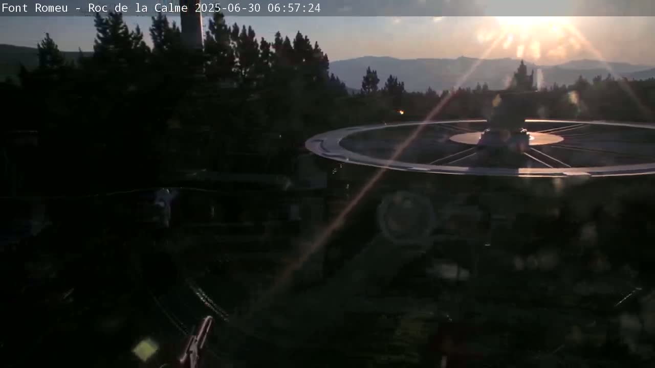 Font Romeu,  Haut du Roc de la Calme (Summit of the Rock of Calm) Live Cam - Prades, Pyrenees-Orientales, Occitanie, France