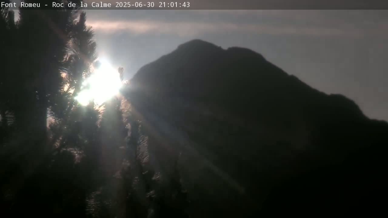 Font Romeu,  Haut du Roc de la Calme (Summit of the Rock of Calm) Live Cam - Prades, Pyrenees-Orientales, Occitanie, France