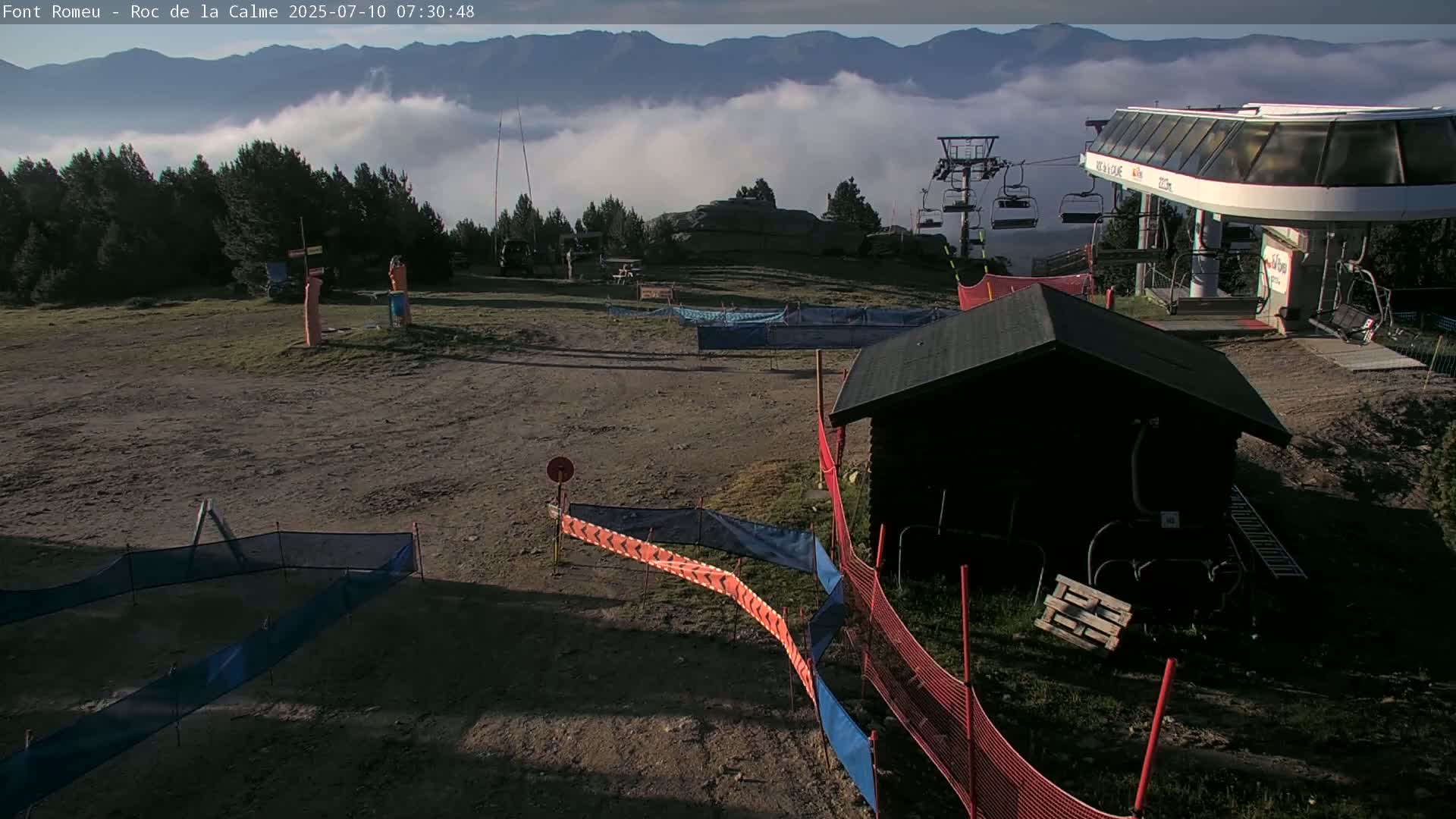 Font Romeu,  Haut du Roc de la Calme (Summit of the Rock of Calm) Live Cam - Prades, Pyrenees-Orientales, Occitanie, France