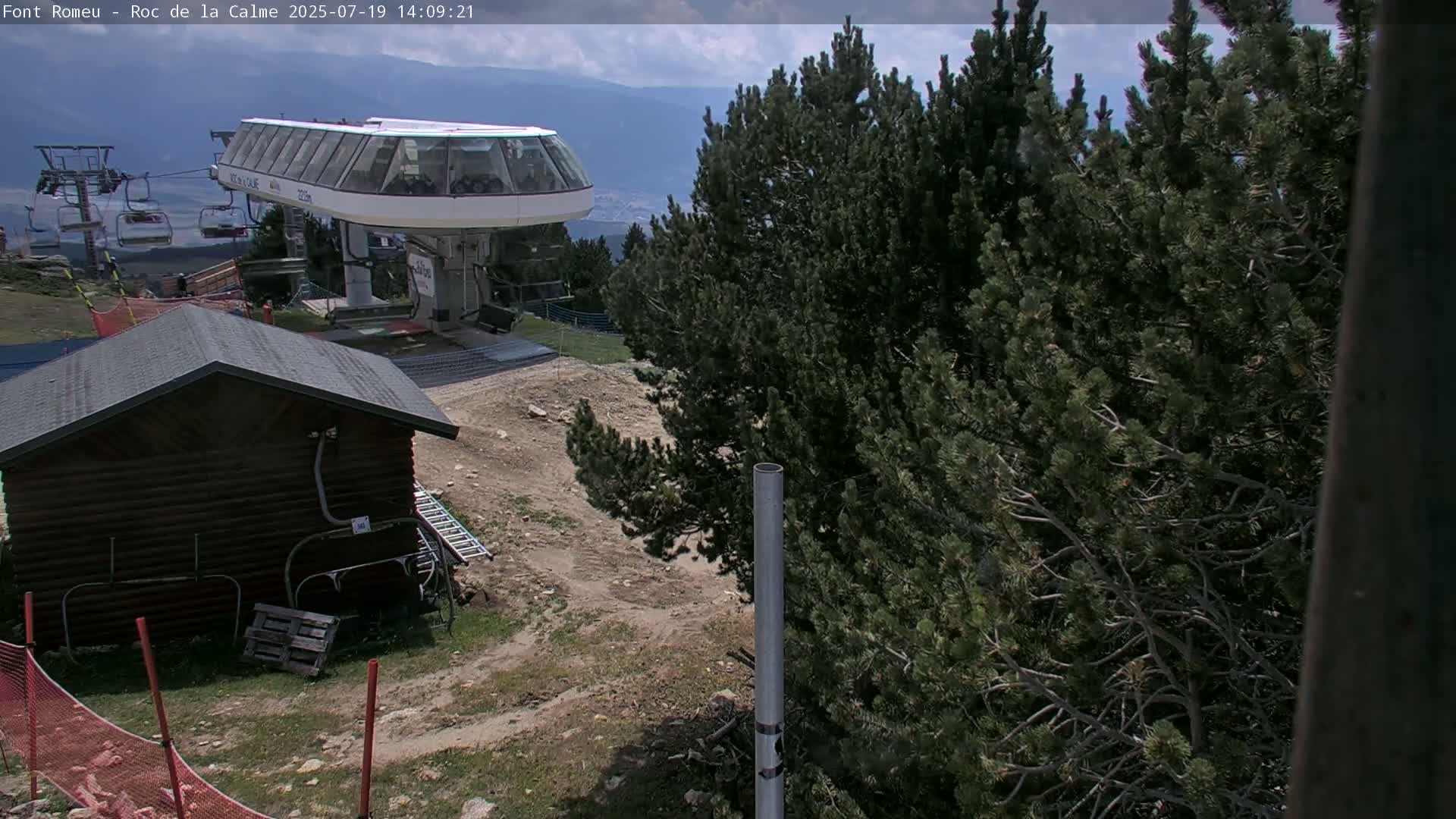 Font Romeu,  Haut du Roc de la Calme (Summit of the Rock of Calm) Live Cam - Prades, Pyrenees-Orientales, Occitanie, France