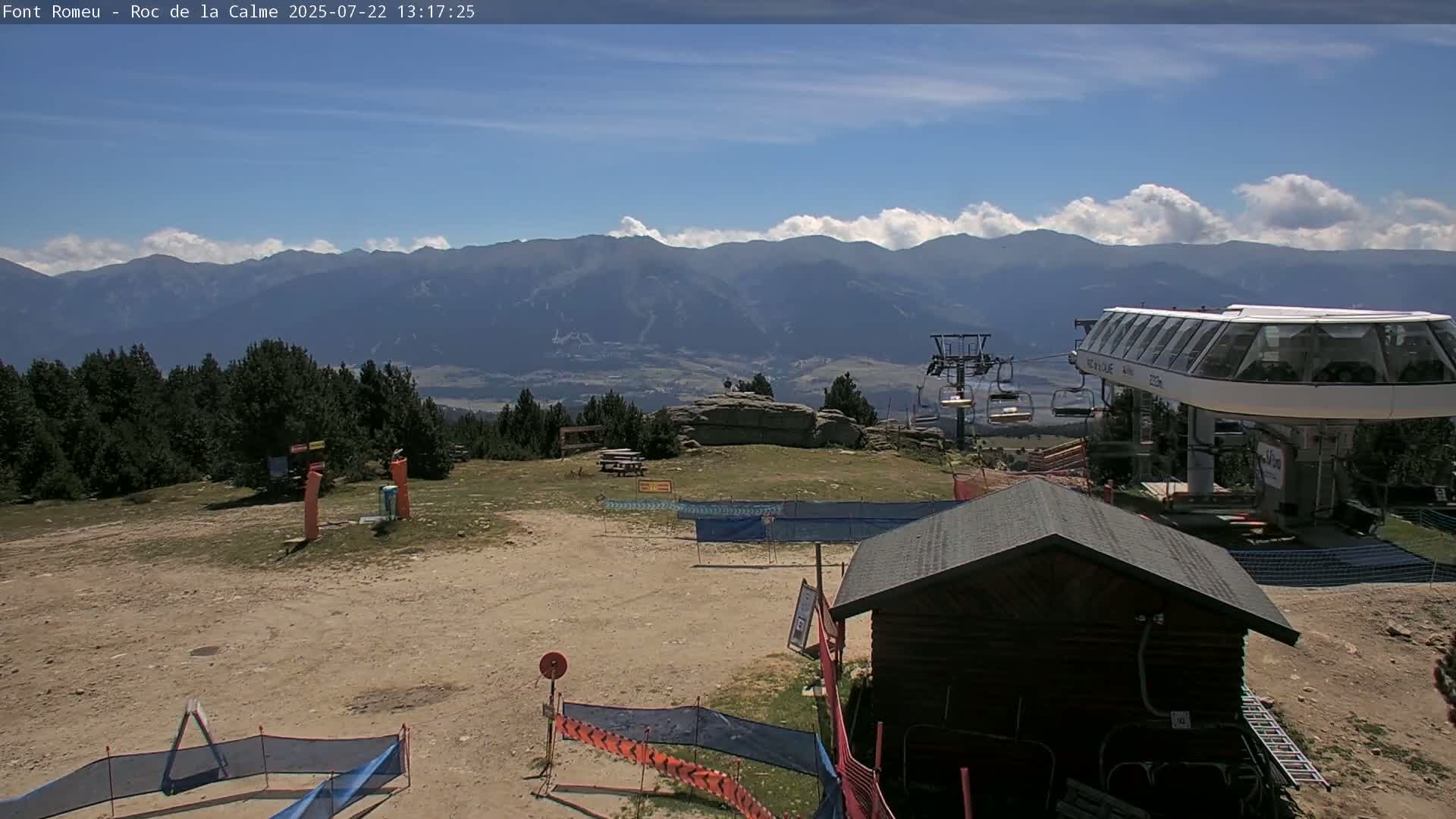 Font Romeu,  Haut du Roc de la Calme (Summit of the Rock of Calm) Live Cam - Prades, Pyrenees-Orientales, Occitanie, France
